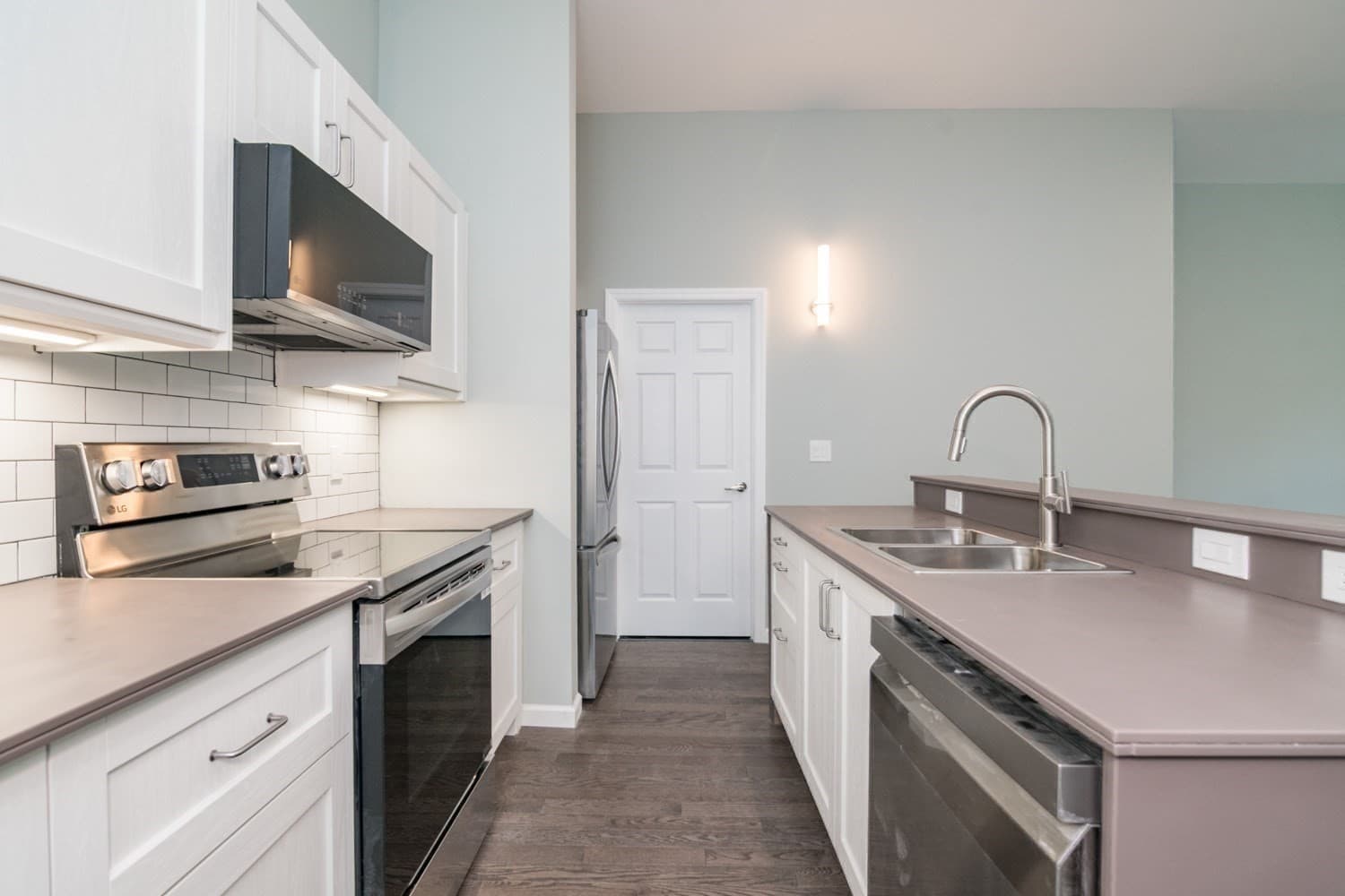 Condominium at 27 Bardwell St. # 4, South Hadley MA 01075, South Hadley, photo 8 of 24