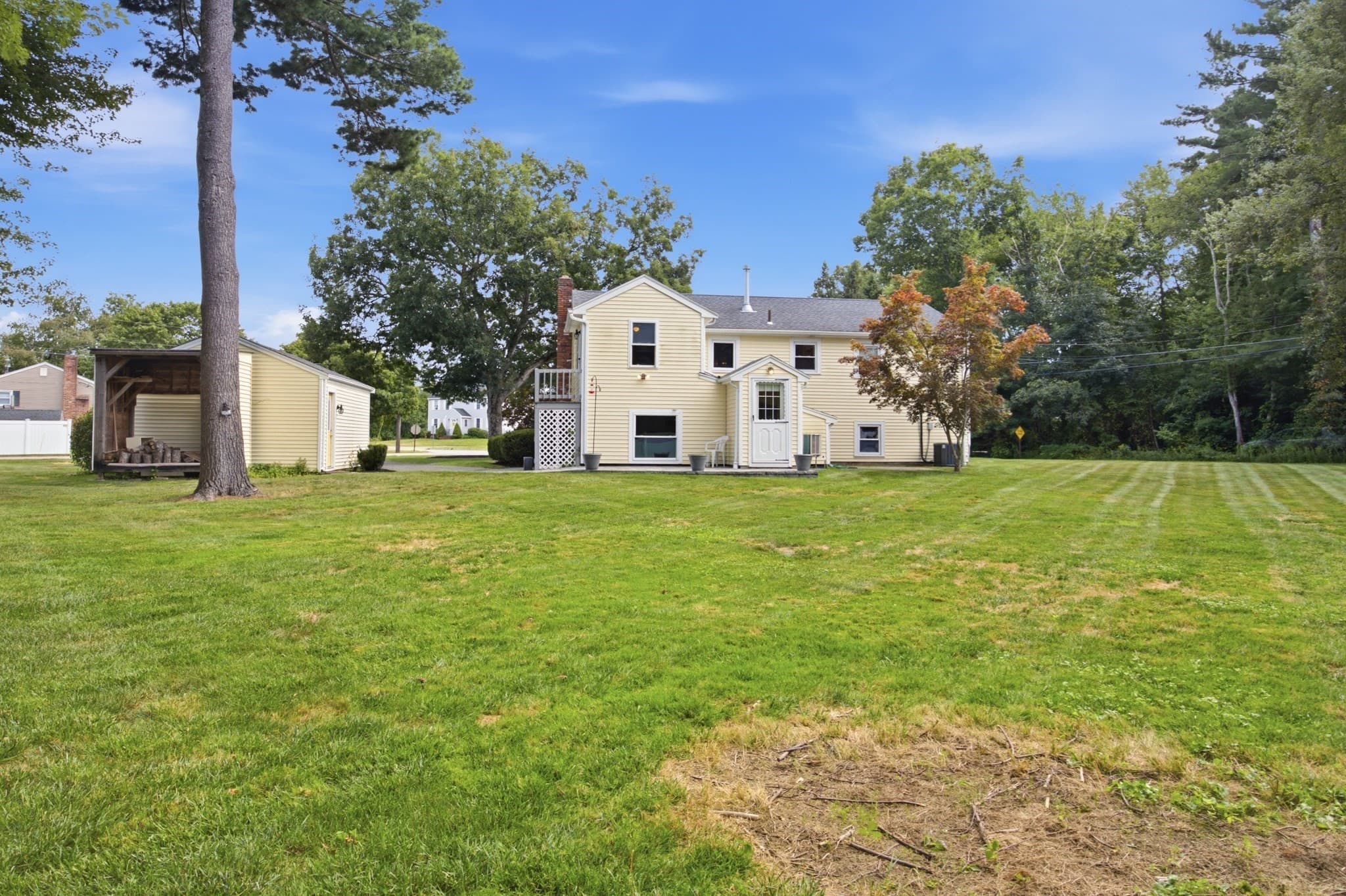 Single Family Residence at 410 Crescent St, East Bridgewater MA 02333, East Bridgewater, photo 6 of 37