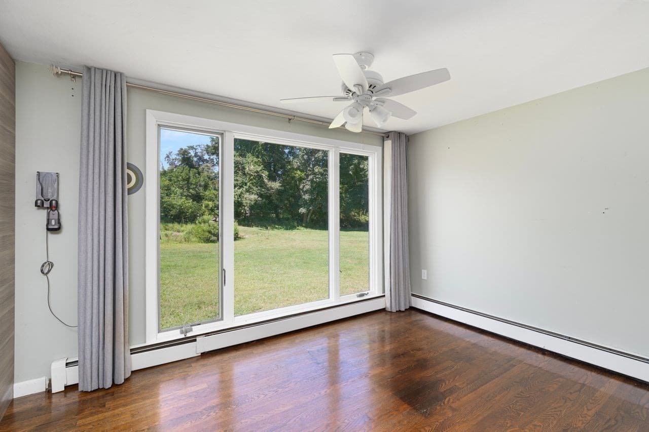 Single Family Residence at 255 251 John Dyer Road, Little Compton RI 02837, Little Compton, photo 11 of 42