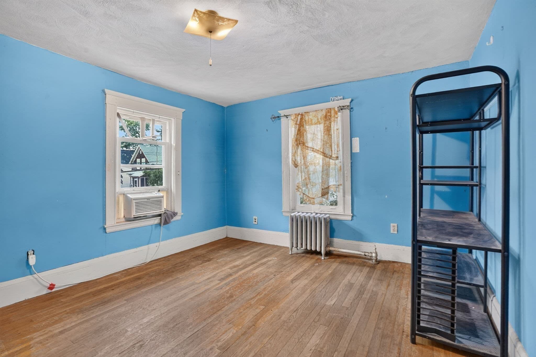 Single Family Residence at 21 Sachem St, Lynn MA 01902, Lynn, photo 8 of 17