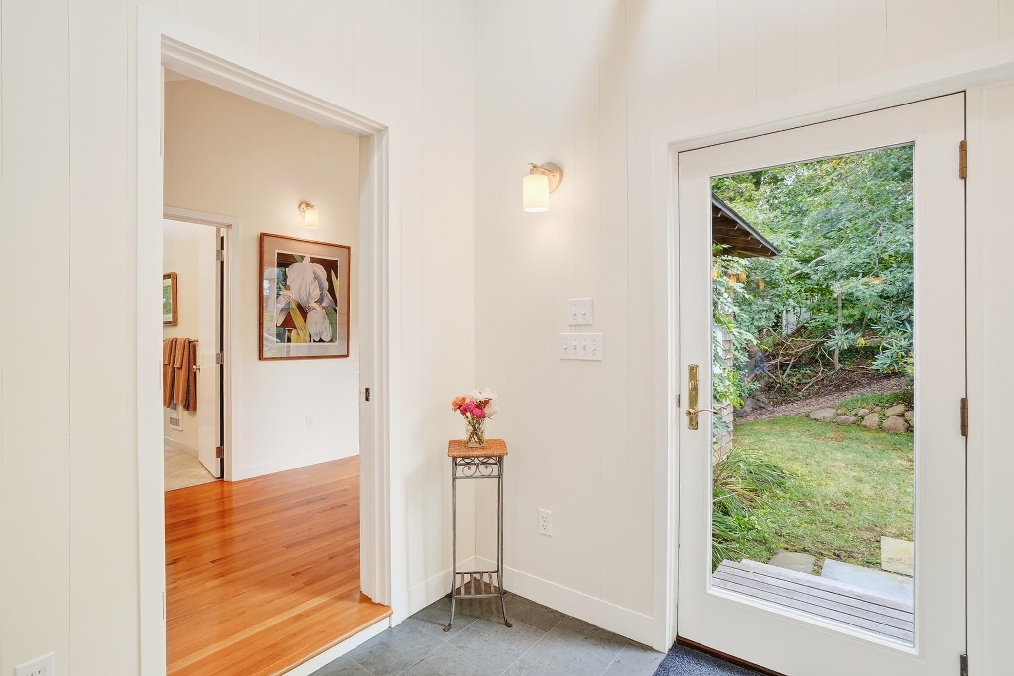 Single Family Residence at 18 Sylvan Avenue, Tisbury MA 02568, photo 7 of 41