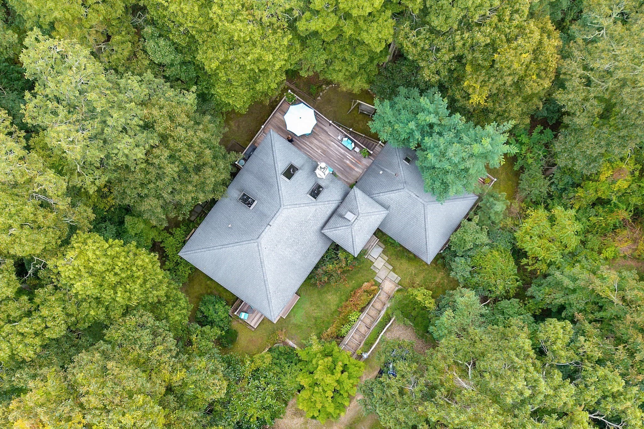 Single Family Residence at 18 Sylvan Avenue, Tisbury MA 02568, photo 40 of 41