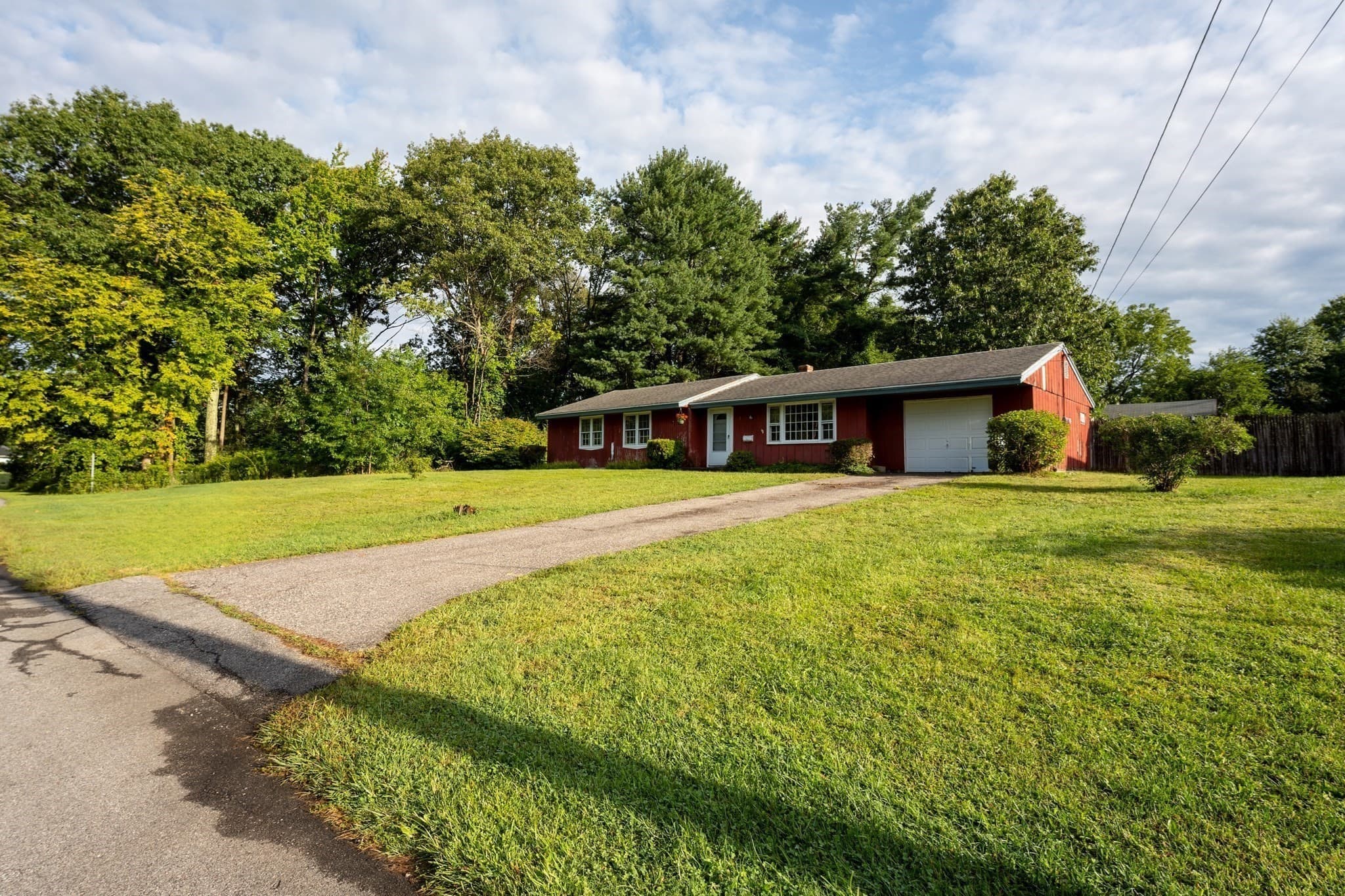 Single Family Residence at 9 Lynnwood Ave, Swansea MA 02777, Swansea, photo 2 of 34