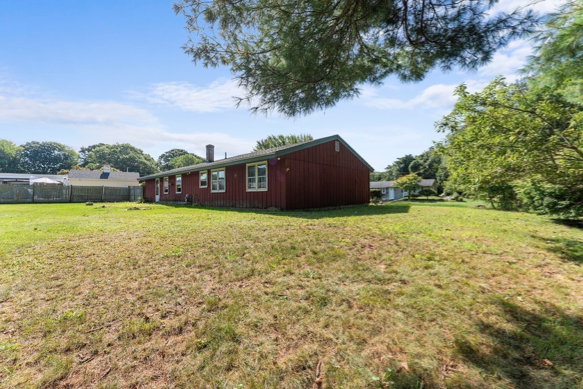 Single Family Residence at 9 Lynnwood Ave, Swansea MA 02777, Swansea, photo 33 of 34