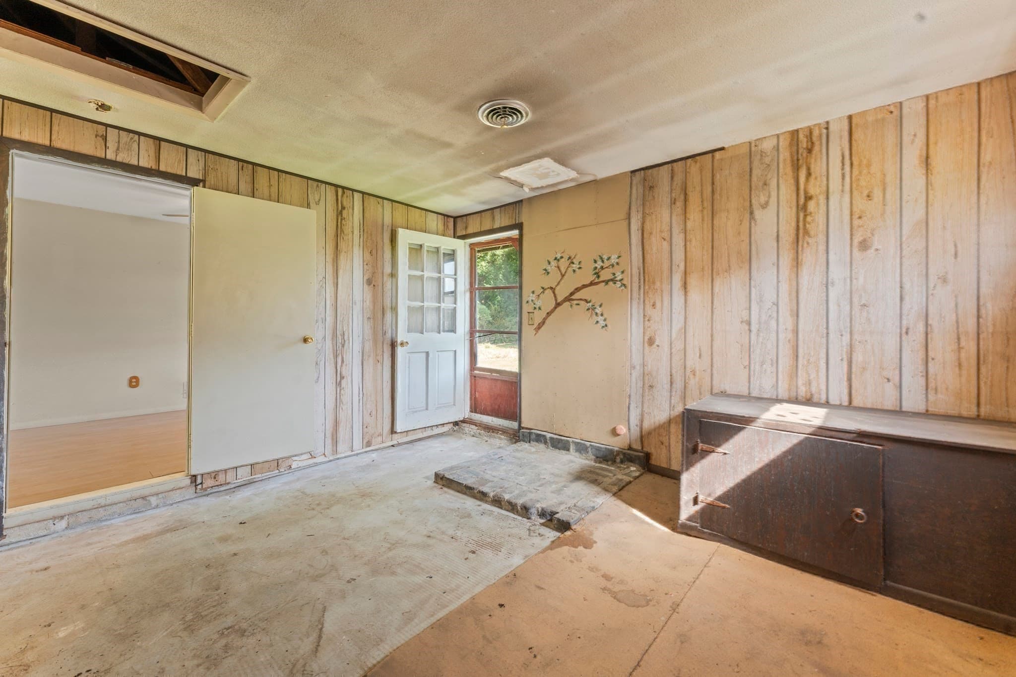 Single Family Residence at 9 Lynnwood Ave, Swansea MA 02777, Swansea, photo 29 of 34