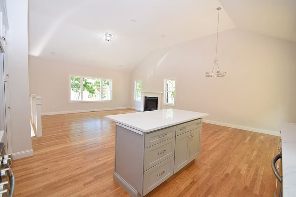Single Family Residence at 2 Clarendon Circle Lot 7, Holbrook MA 02343, Holbrook, photo 7 of 25