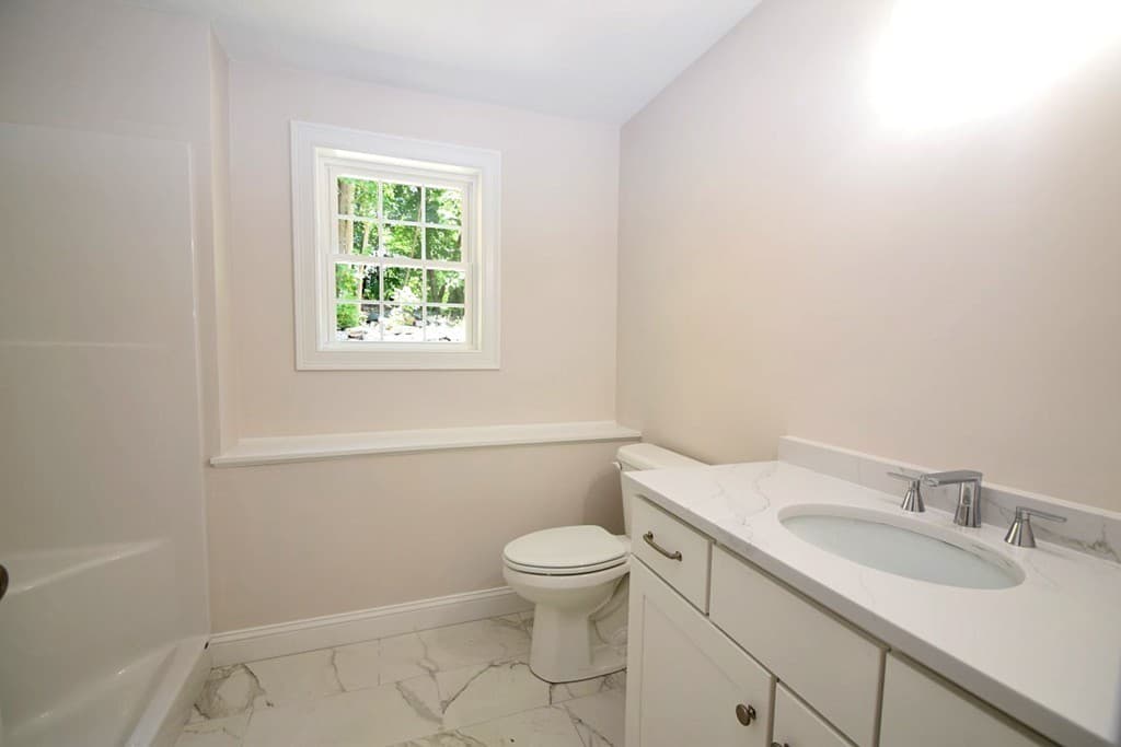 Single Family Residence at 2 Clarendon Circle Lot 7, Holbrook MA 02343, Holbrook, photo 19 of 25
