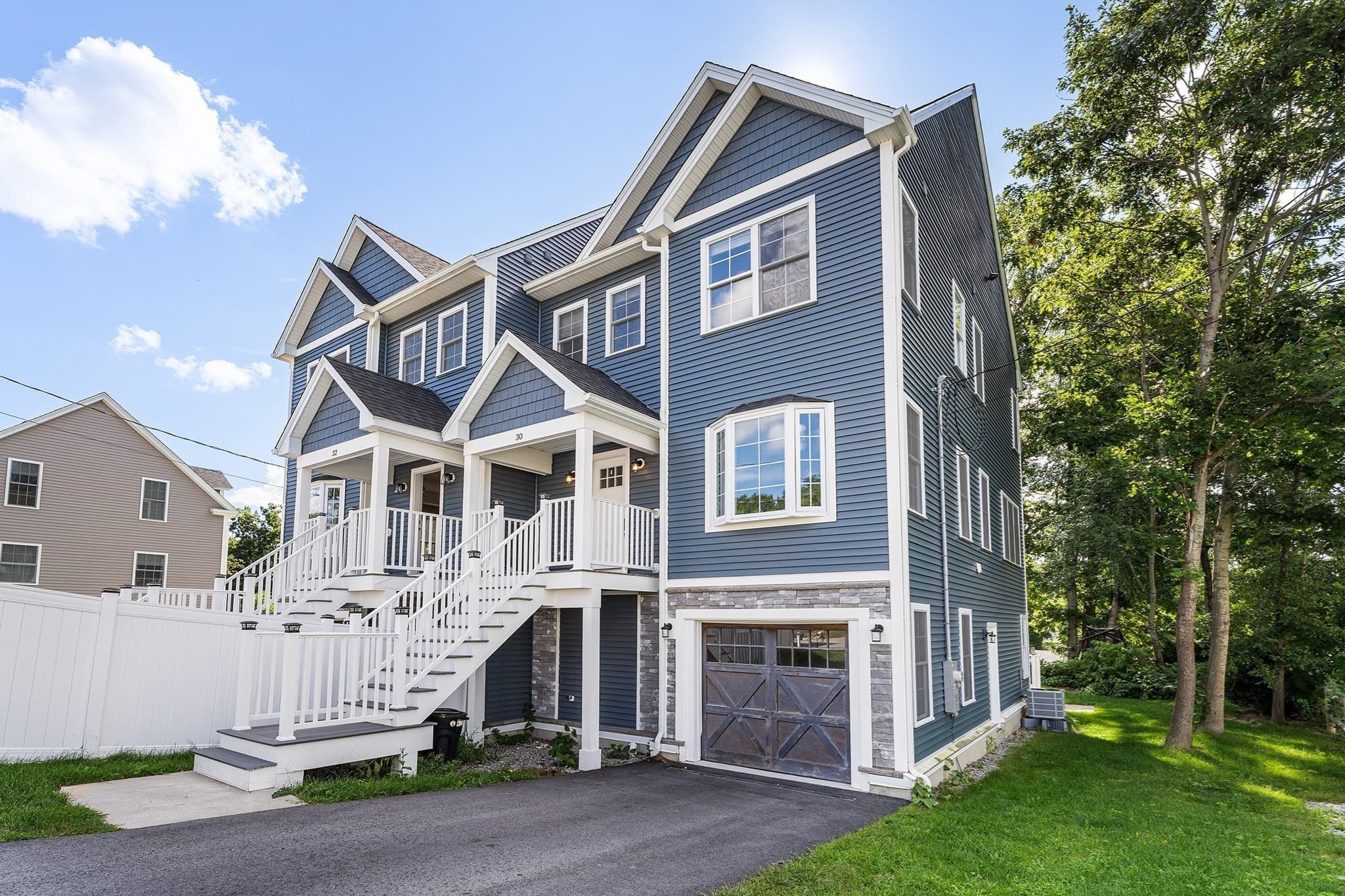 Single Family Residence at 30 Valmor St, Worcester MA 01604, Worcester, photo 2 of 35