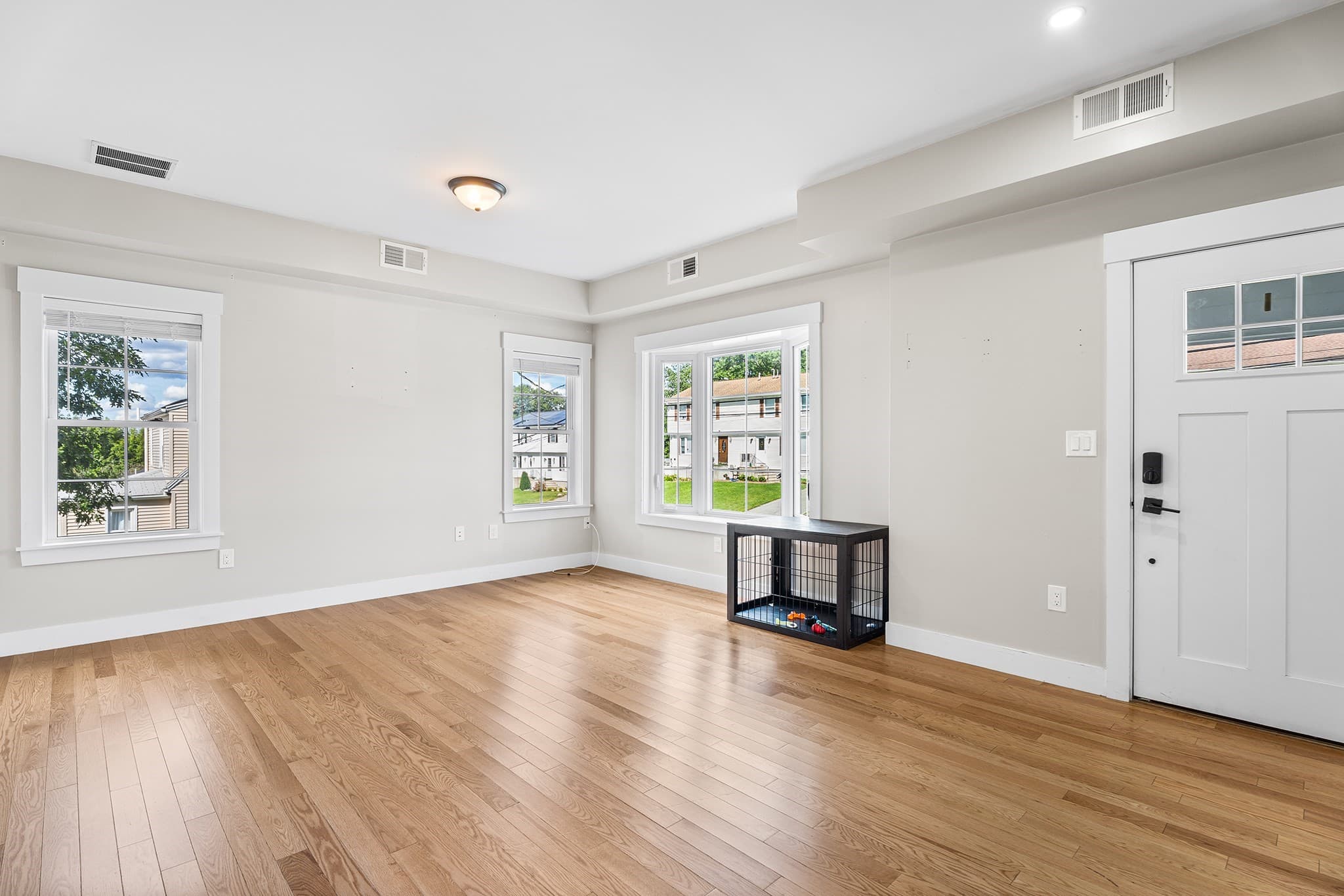 Single Family Residence at 30 Valmor St, Worcester MA 01604, Worcester, photo 18 of 35