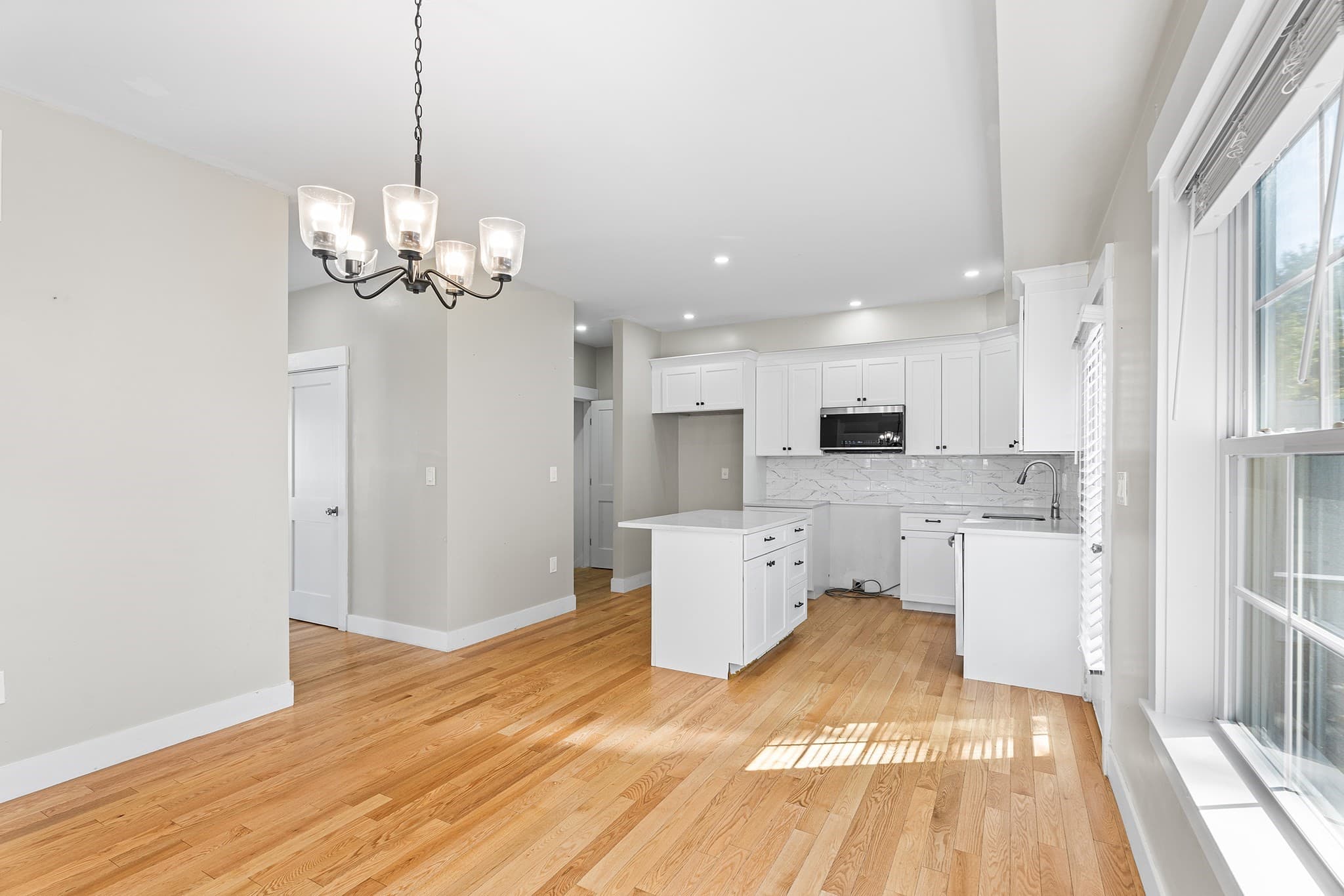 Single Family Residence at 30 Valmor St, Worcester MA 01604, Worcester, photo 11 of 35