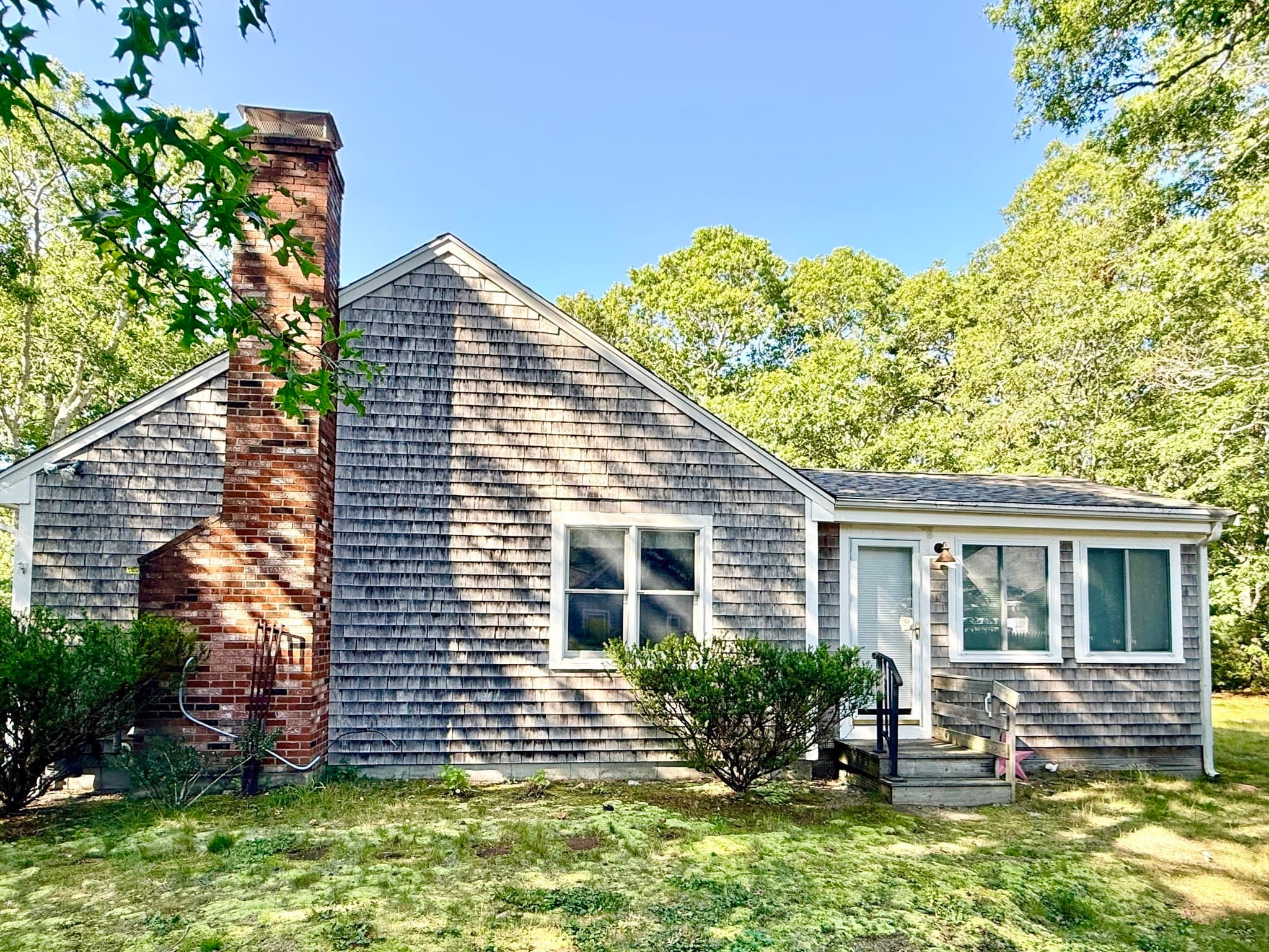 Single Family Residence at 220 North Main St, Yarmouth MA 02664, Yarmouth, photo 3 of 29