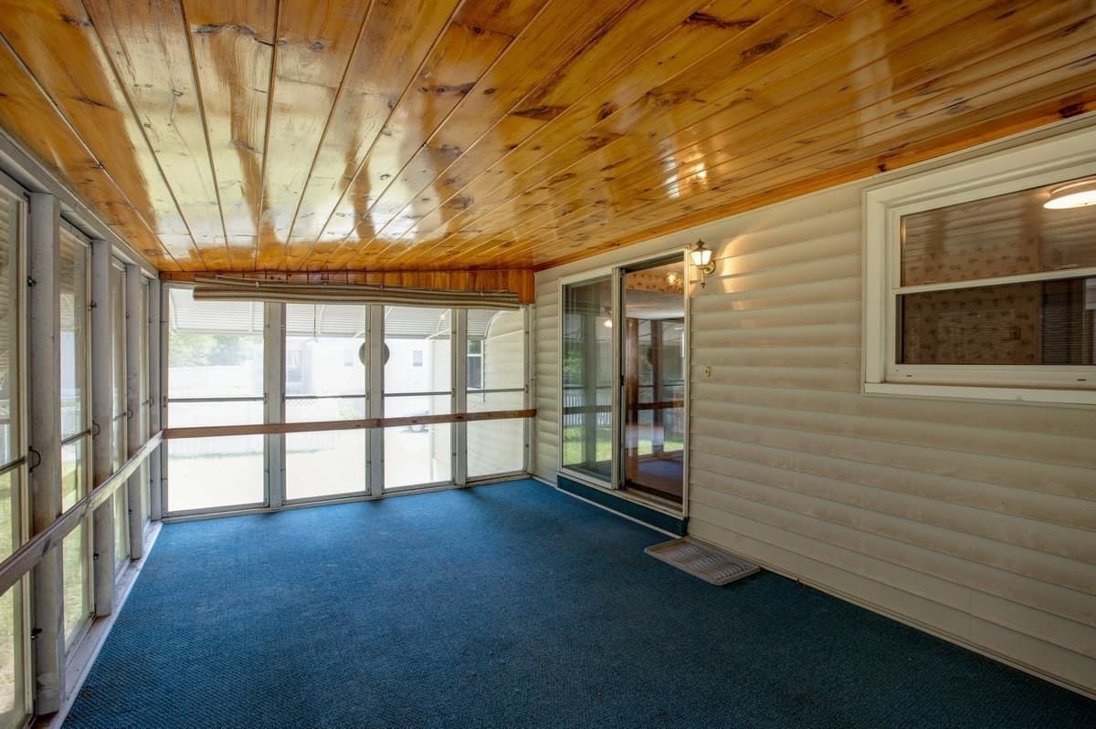 Single Family Residence at 67 Ivy Ln, Northbridge MA 01588, Northbridge, photo 11 of 27