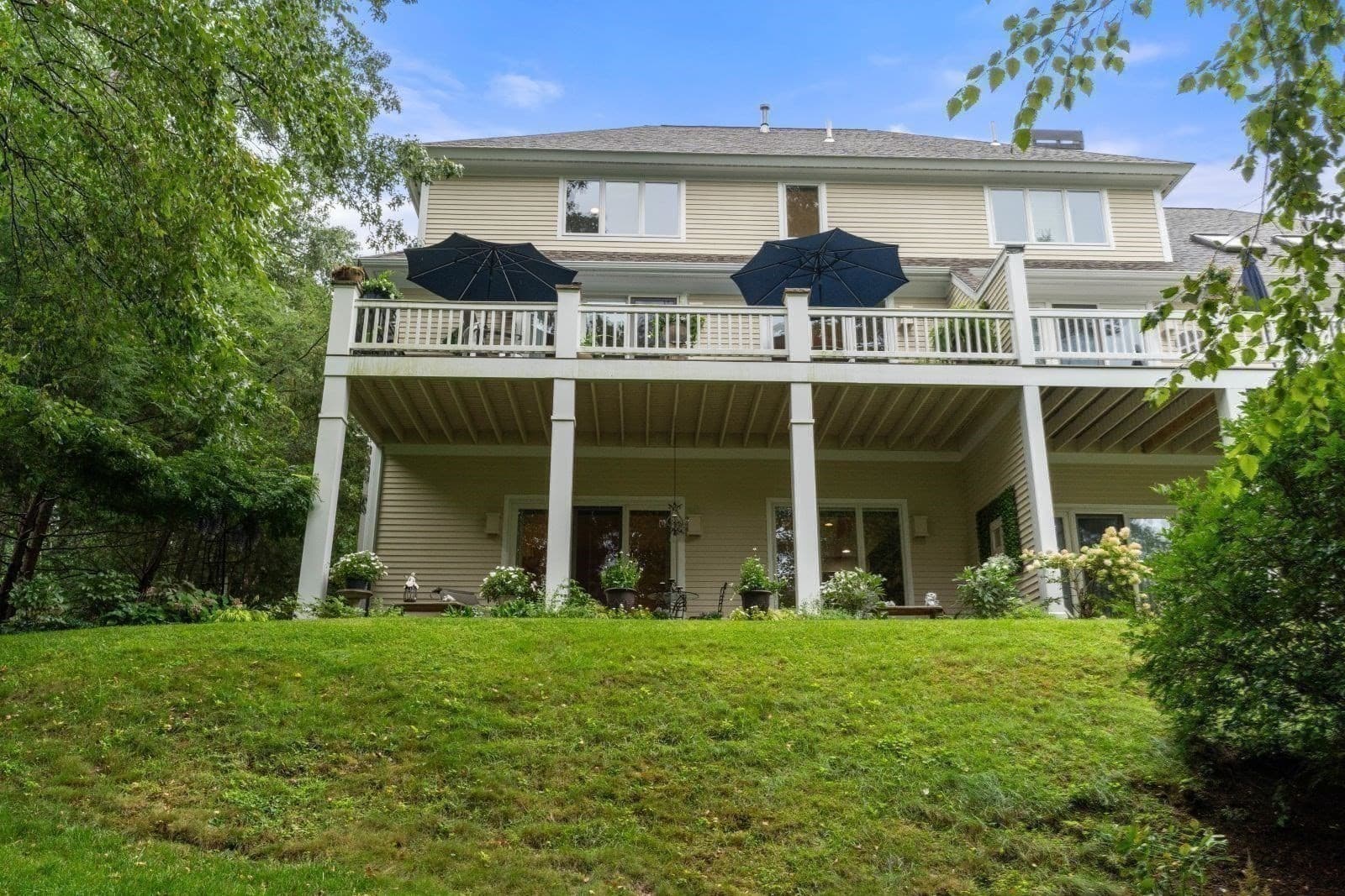 Single Family Residence at 53 The Fairways, Ipswich MA 01938, Ipswich, photo 29 of 41