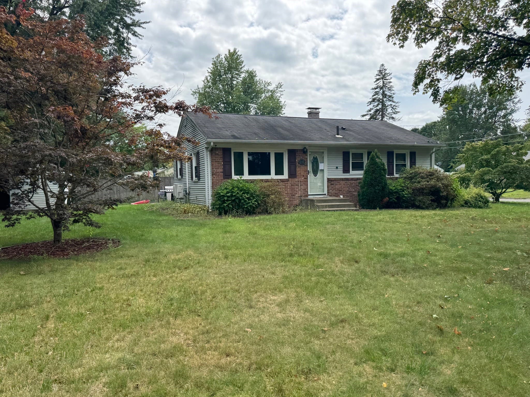 Single Family Residence at 115 Burns Ave, Springfield MA 01119, Springfield, photo 3 of 3