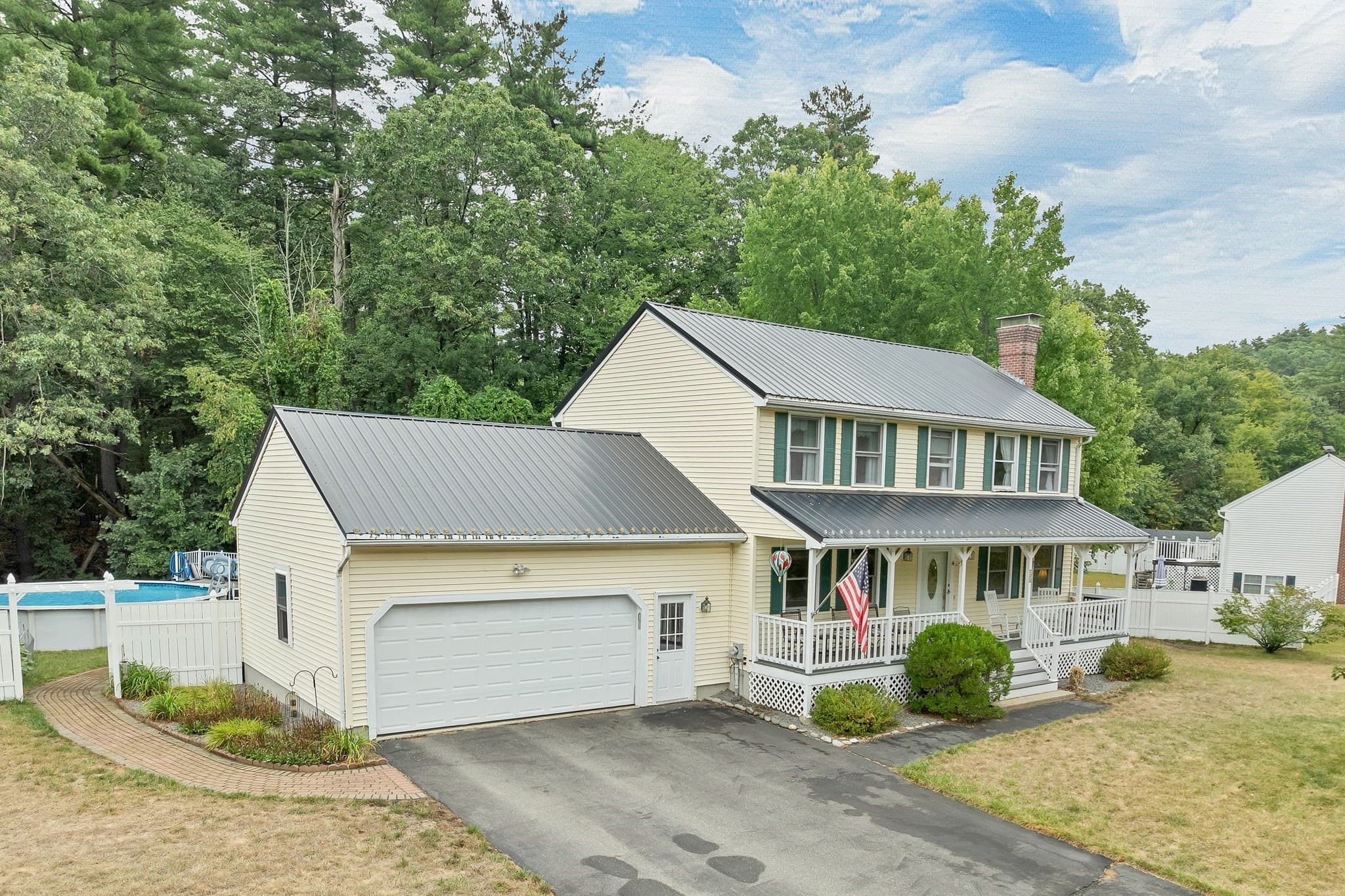 Single Family Residence at 14 Burnside Ln, Merrimac MA 01860, Merrimac, photo 2 of 39