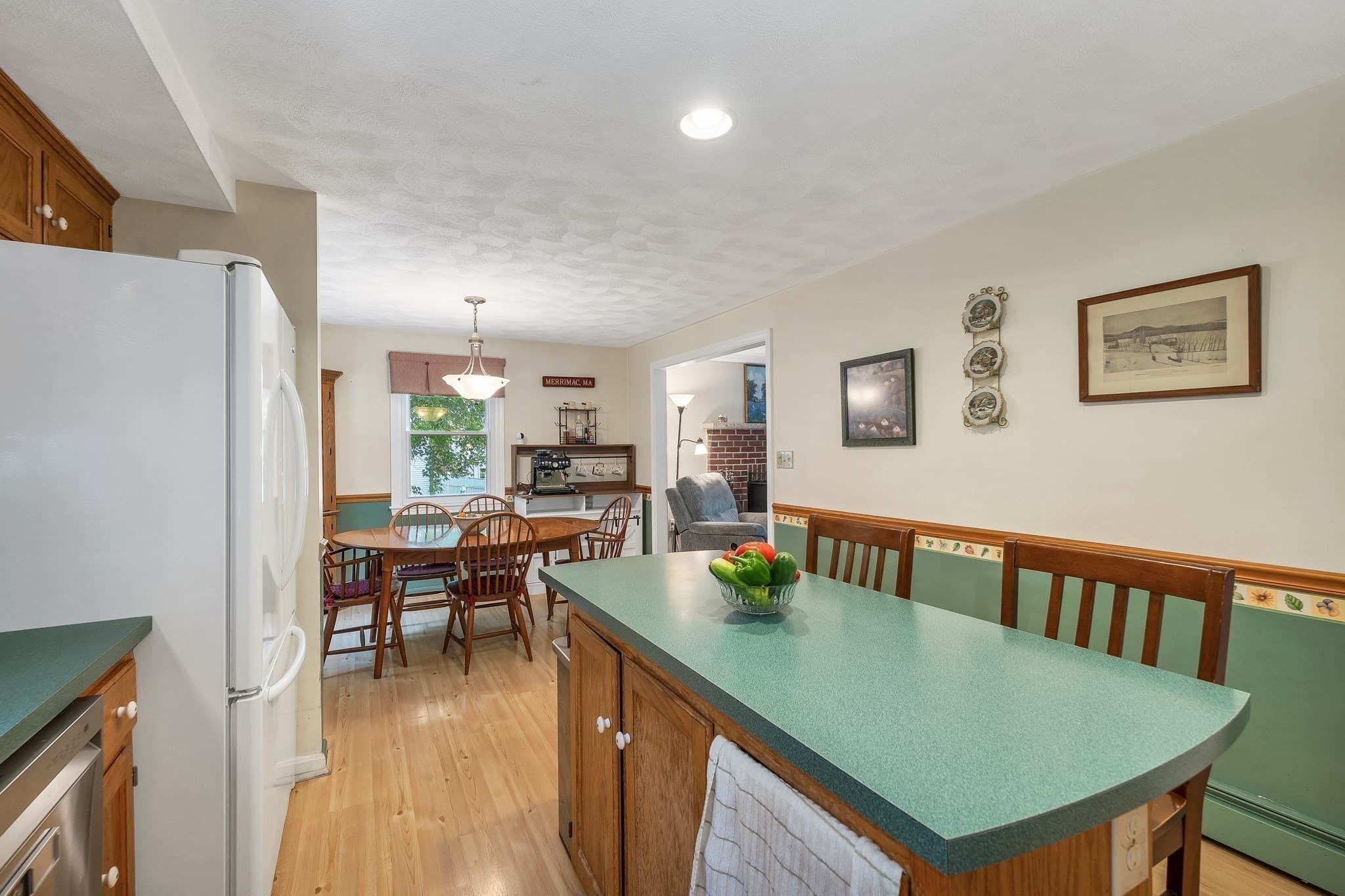 Single Family Residence at 14 Burnside Ln, Merrimac MA 01860, Merrimac, photo 6 of 39
