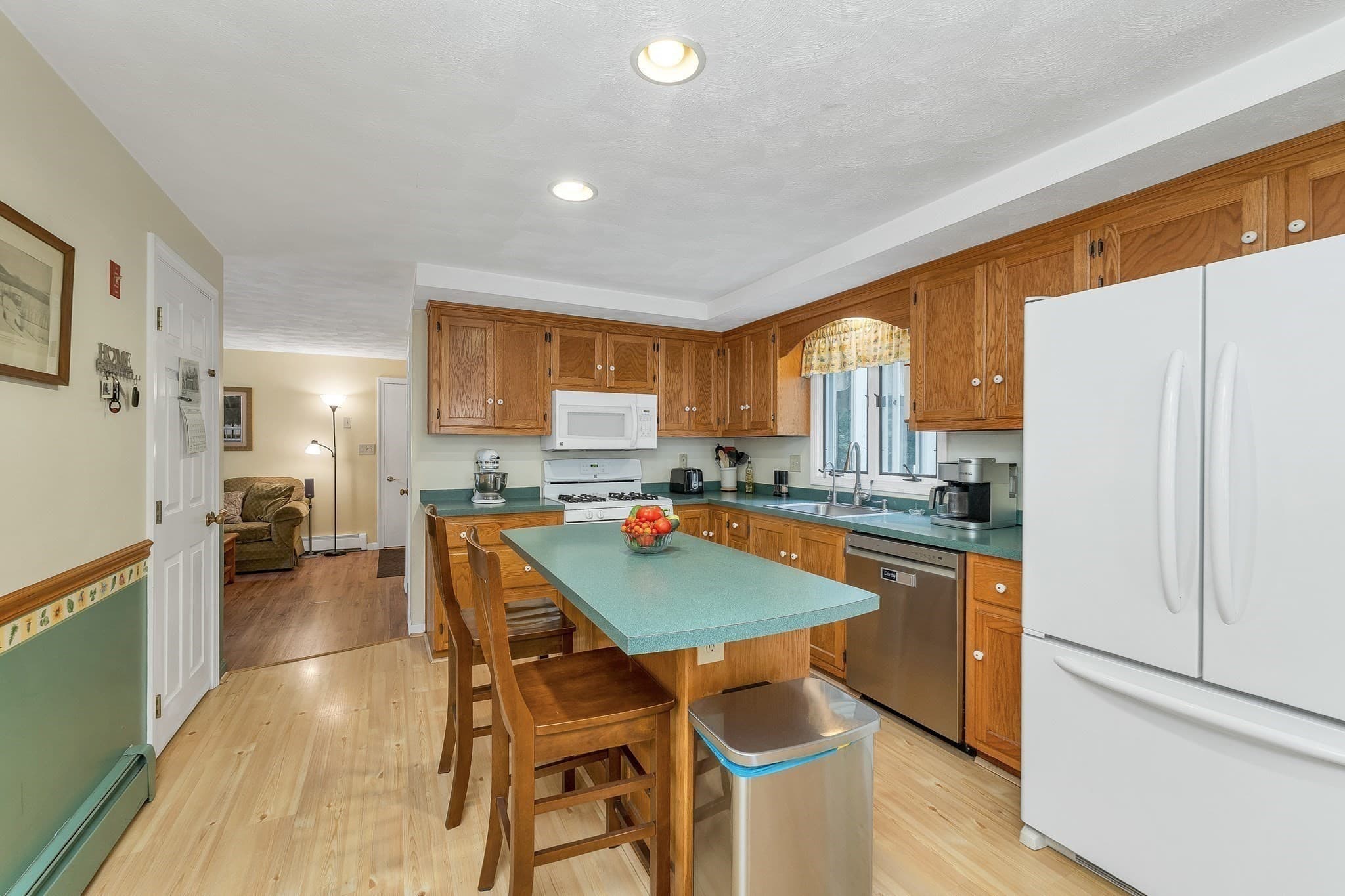 Single Family Residence at 14 Burnside Ln, Merrimac MA 01860, Merrimac, photo 5 of 39