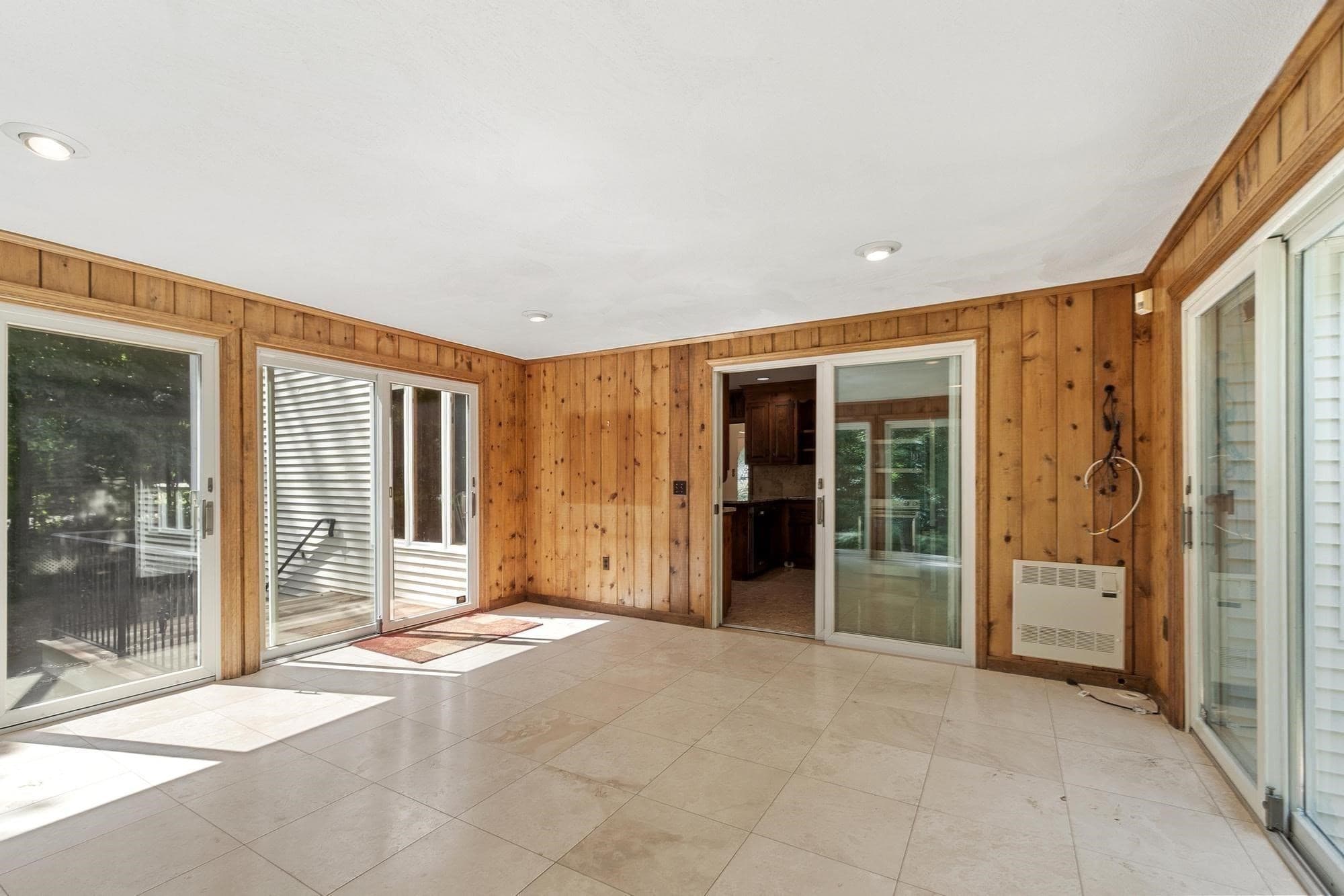 Single Family Residence at 10 Zeus Drive, Chelmsford MA 01824, Chelmsford, photo 17 of 40