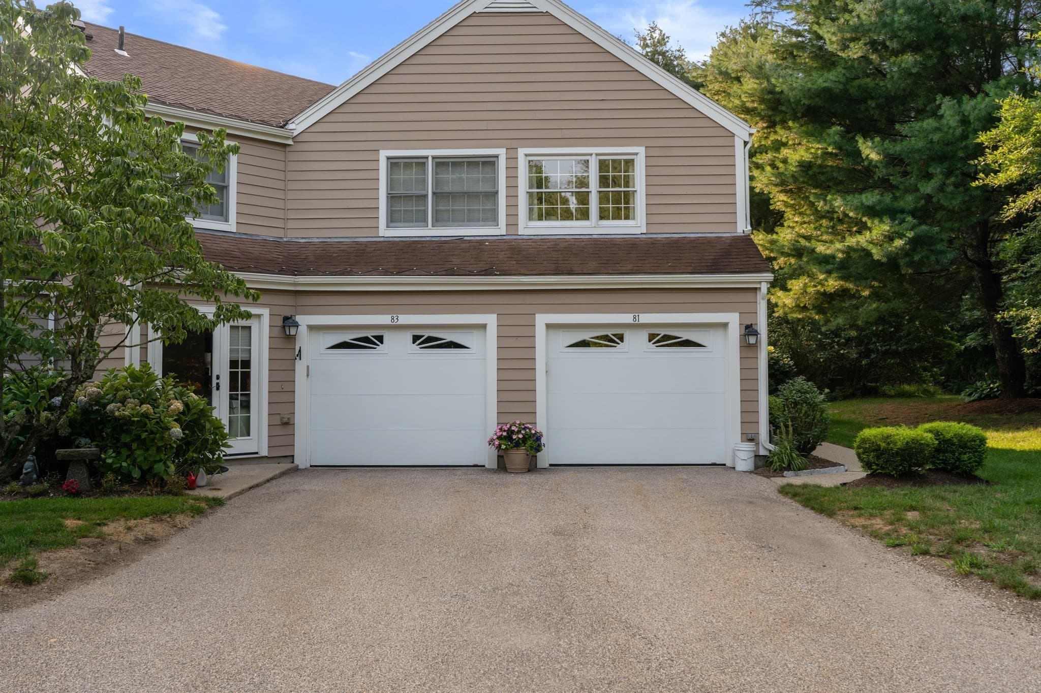 Condominium at 81 Clear Pond Drive # 81, Walpole MA 02081, Walpole, photo 2 of 41
