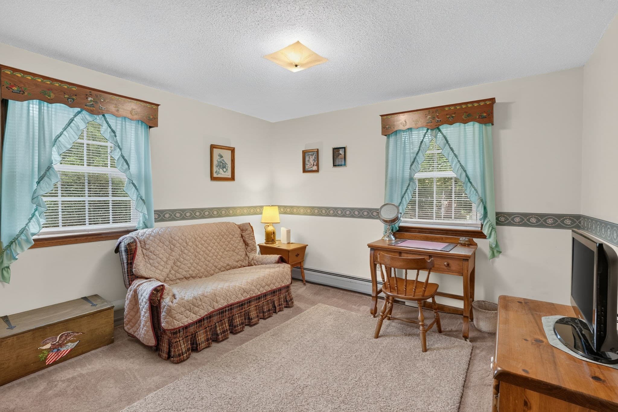 Single Family Residence at 1025 Cherokee St, New Bedford MA 02745, New Bedford, photo 18 of 33