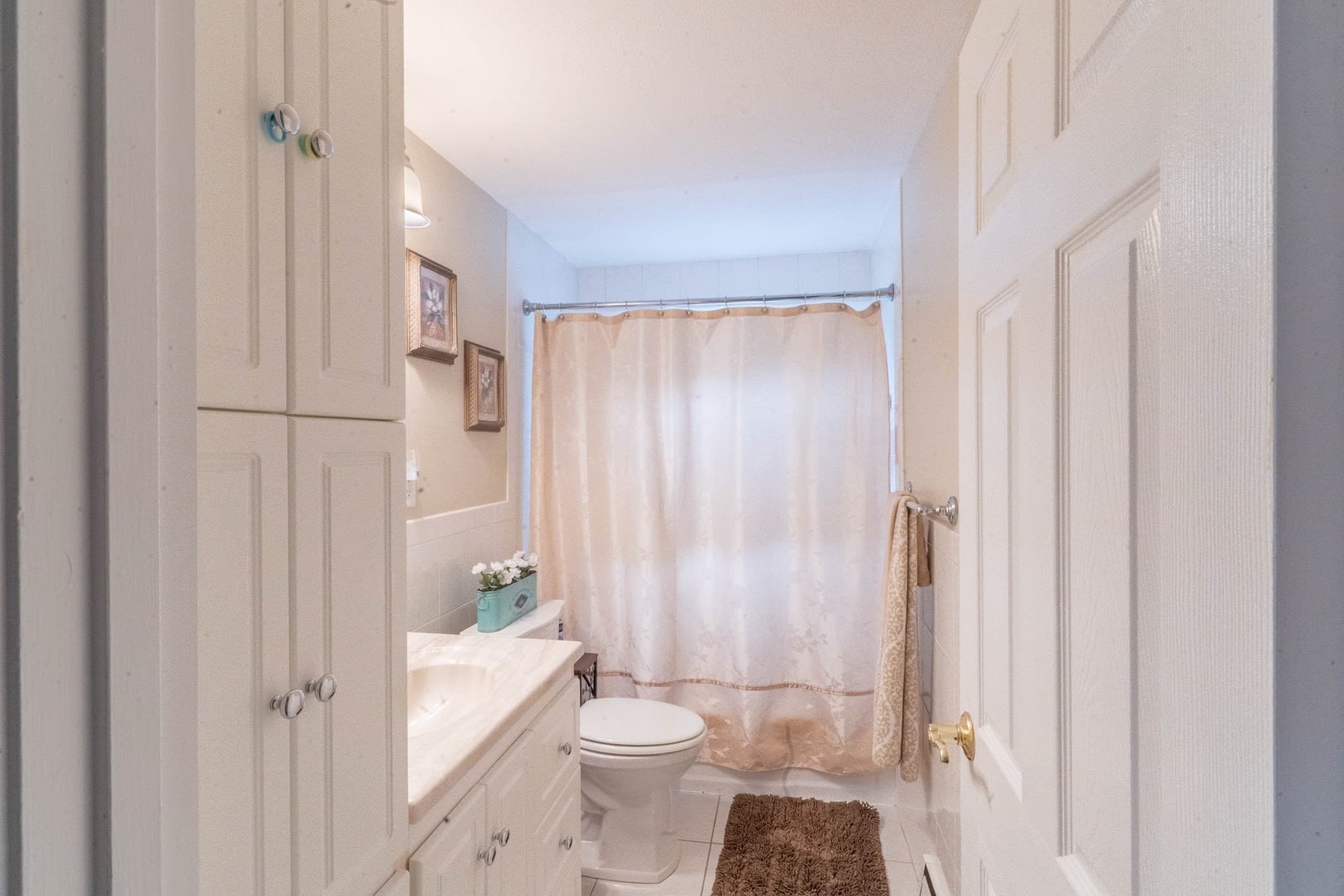 Condominium at 4 Nixon Ln # 5, Stoneham MA 02180, Stoneham, photo 8 of 13