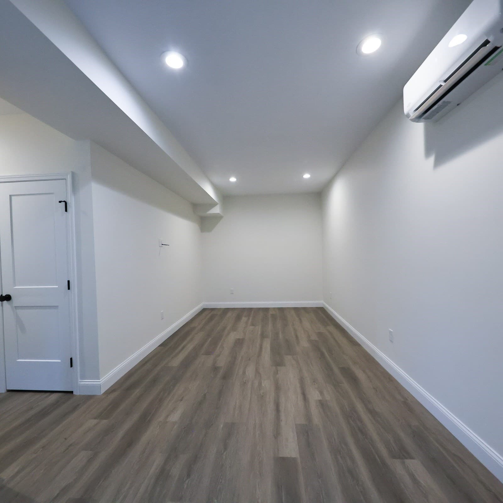 Single Family Residence at 173 Westford St, Lowell MA 01851, Lowell, photo 32 of 40