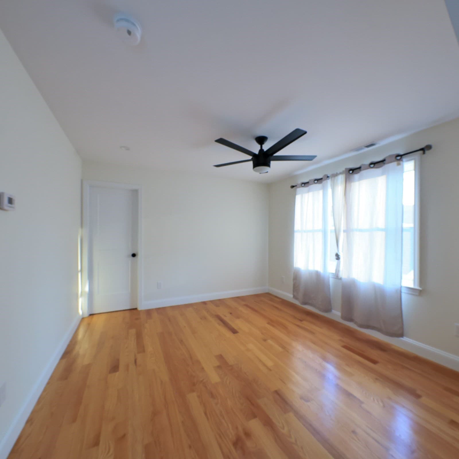 Single Family Residence at 173 Westford St, Lowell MA 01851, Lowell, photo 31 of 40