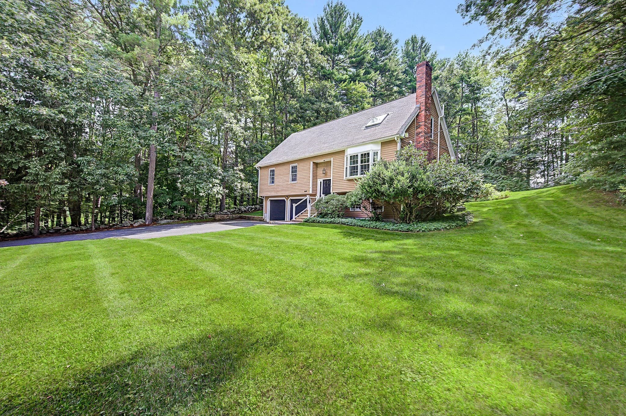 24B River Street, Upton MA 01568