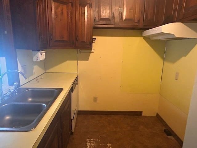 Single Family Residence at 163 Morgan St, South Hadley MA 01075, South Hadley, photo 12 of 22
