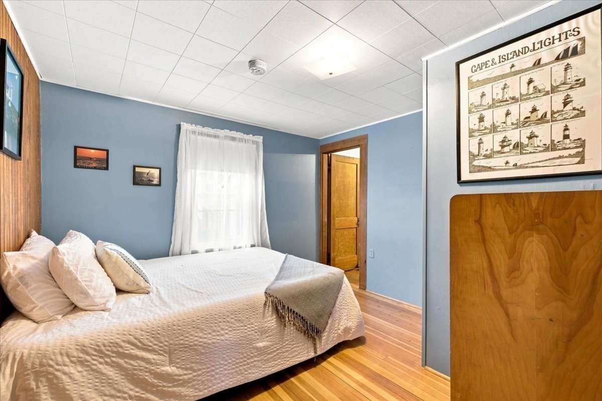 Single Family Residence at 30 Bay Street, Wareham MA 02532, Wareham, photo 14 of 33