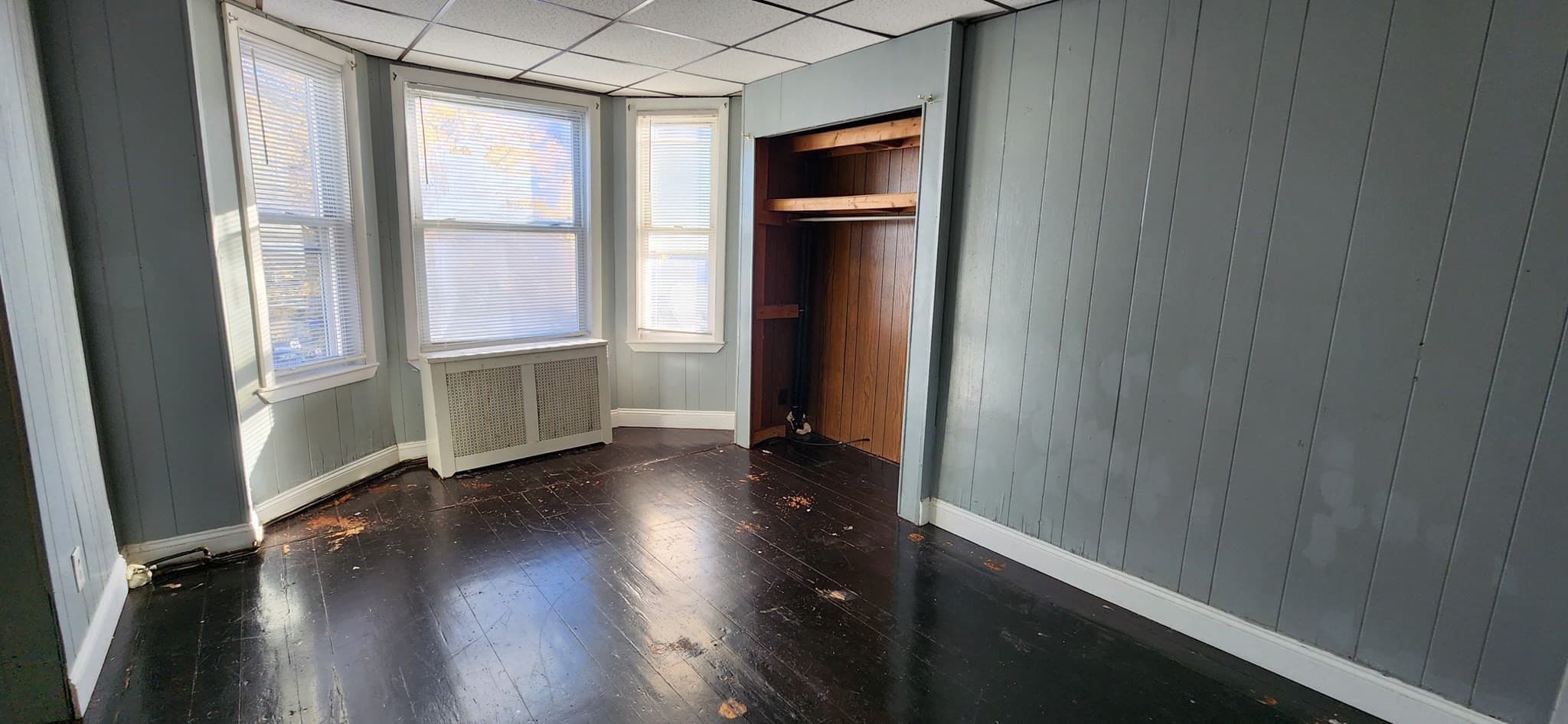 3 Family at 190 Bennington, Boston MA 02128, photo 24 of 27