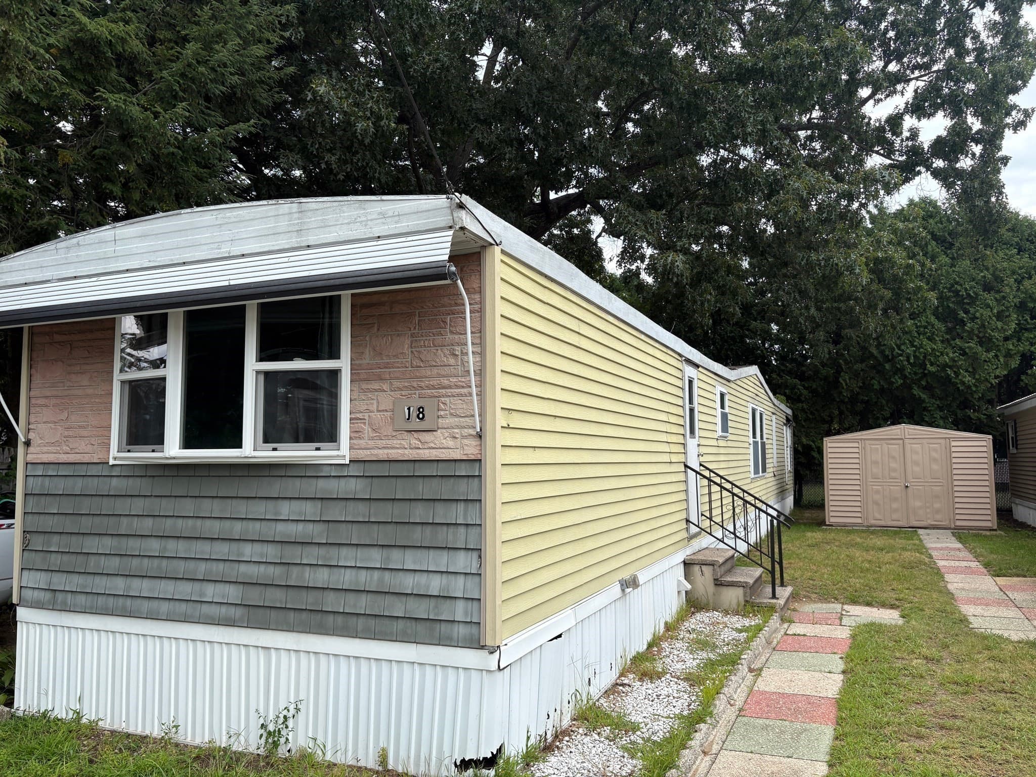 Mobile Home at 1760 Westover Rd Lot 18, Chicopee MA 01020, photo 4 of 14