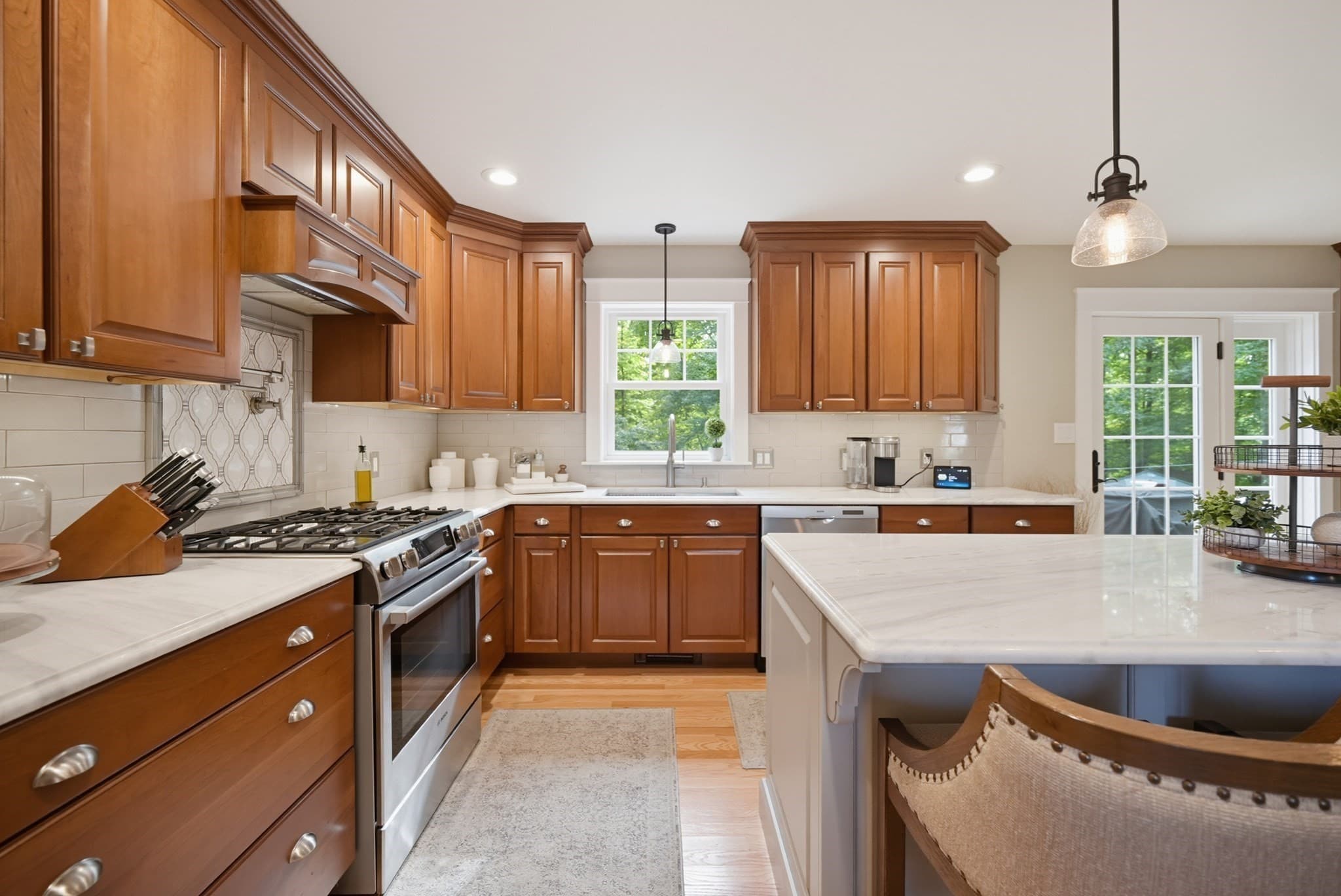Single Family Residence at 120 Hailes Hill Rd, Swansea MA 02777, Swansea, photo 16 of 42
