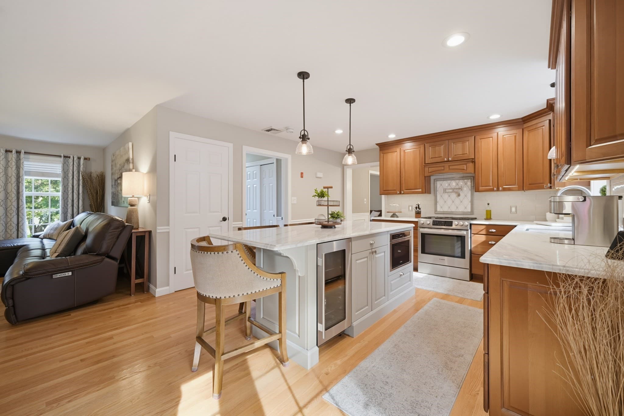 Single Family Residence at 120 Hailes Hill Rd, Swansea MA 02777, Swansea, photo 12 of 42