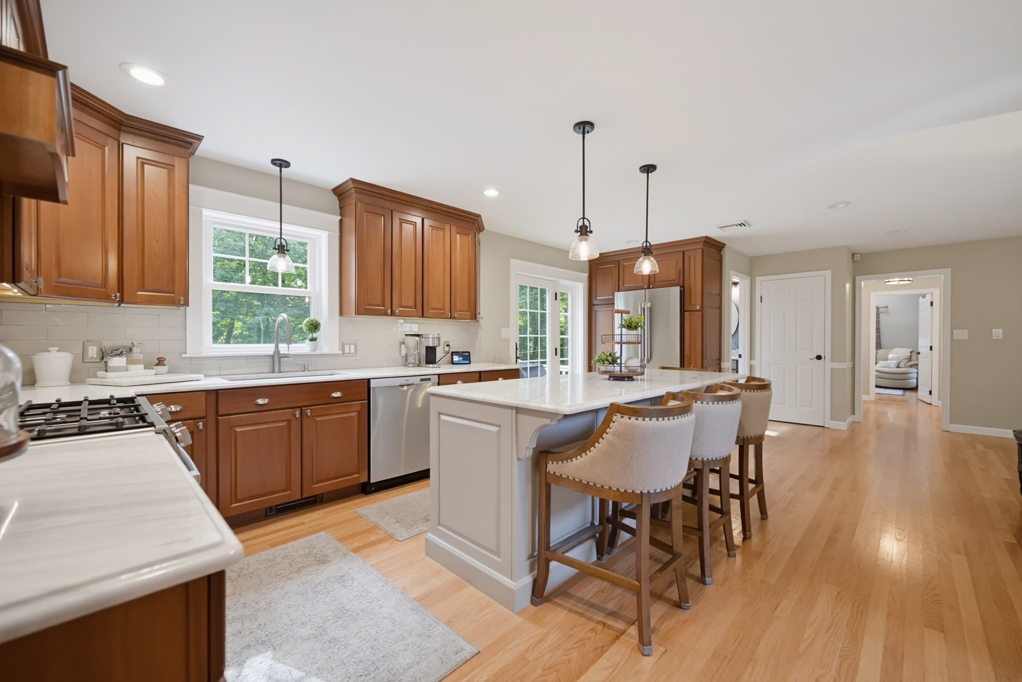 Single Family Residence at 120 Hailes Hill Rd, Swansea MA 02777, Swansea, photo 10 of 42
