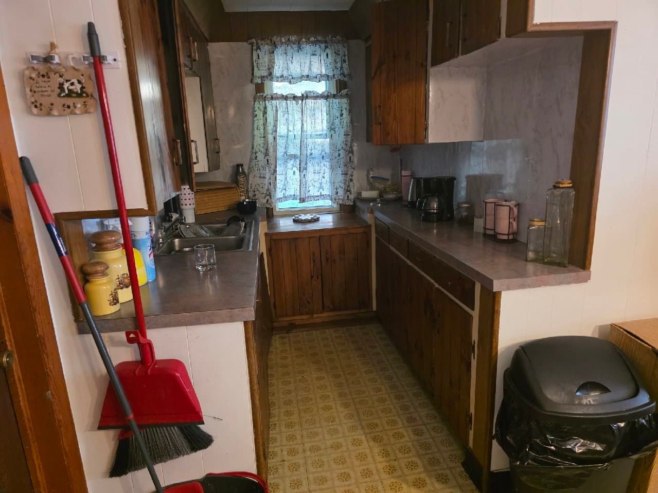 Multi Family at 190 Pine St, Gardner MA 01440, Gardner, photo 7 of 13