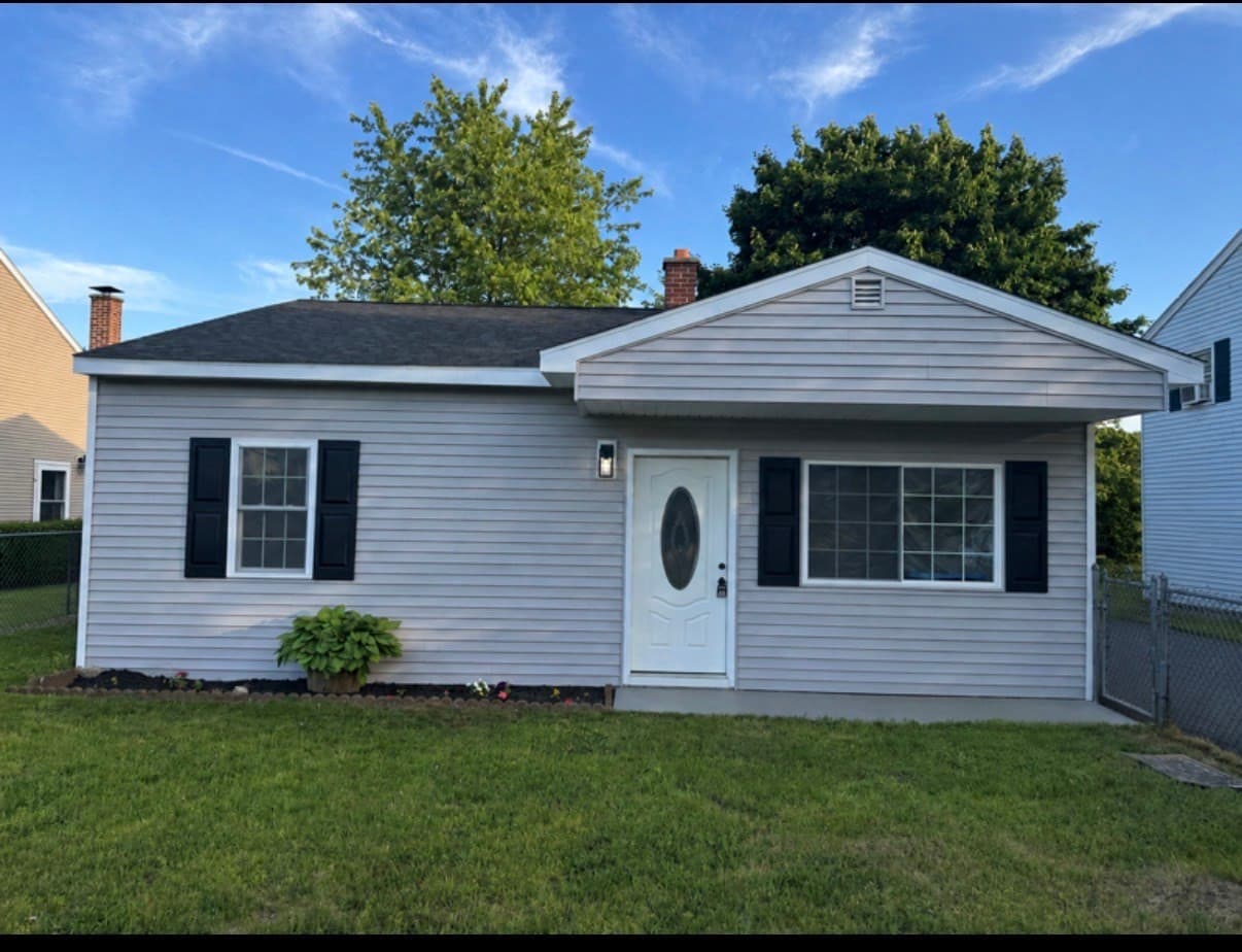 27 Dubois St, Springfield MA 01151