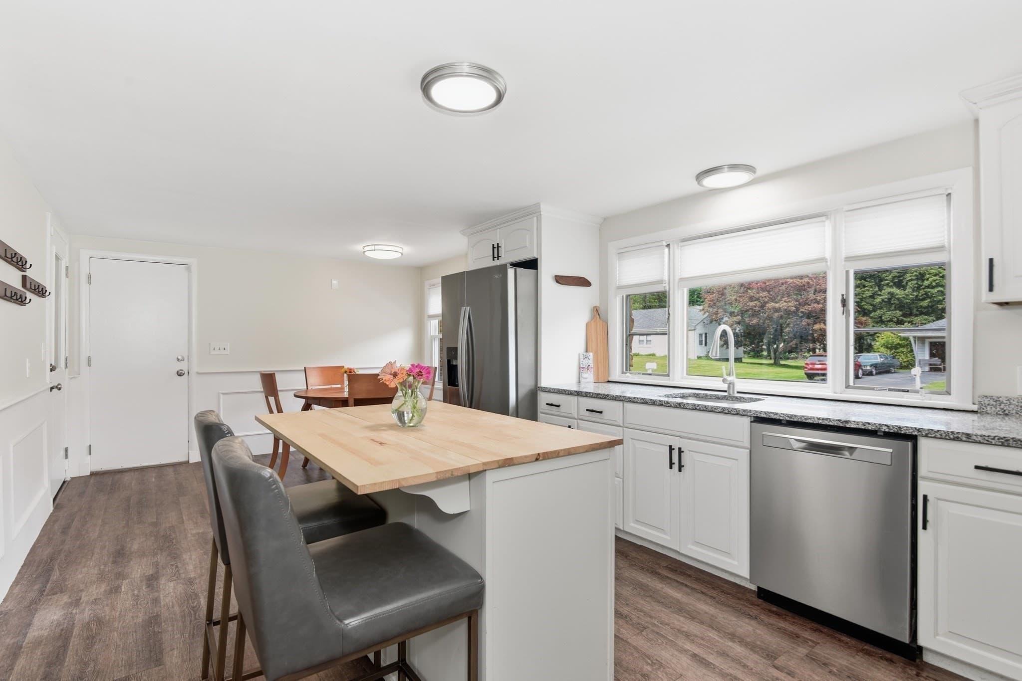 Single Family Residence at 71 Norlen Park, Bridgewater MA 02324, Bridgewater, photo 3 of 22