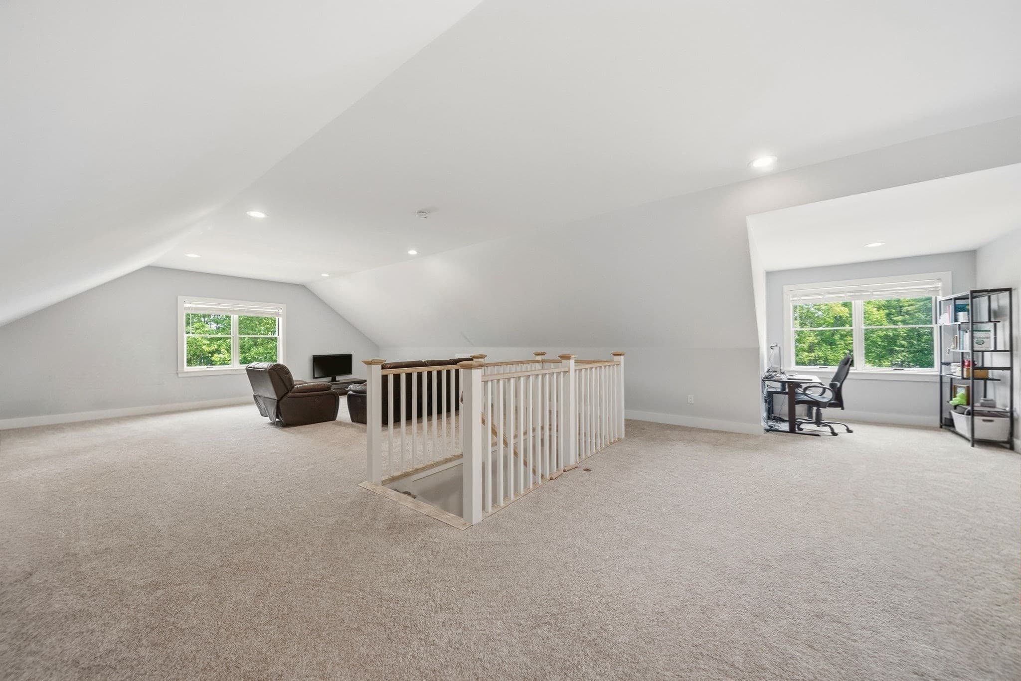 Single Family Residence at 1 Lincoln Ct, Medfield MA 02052, Medfield, photo 27 of 35