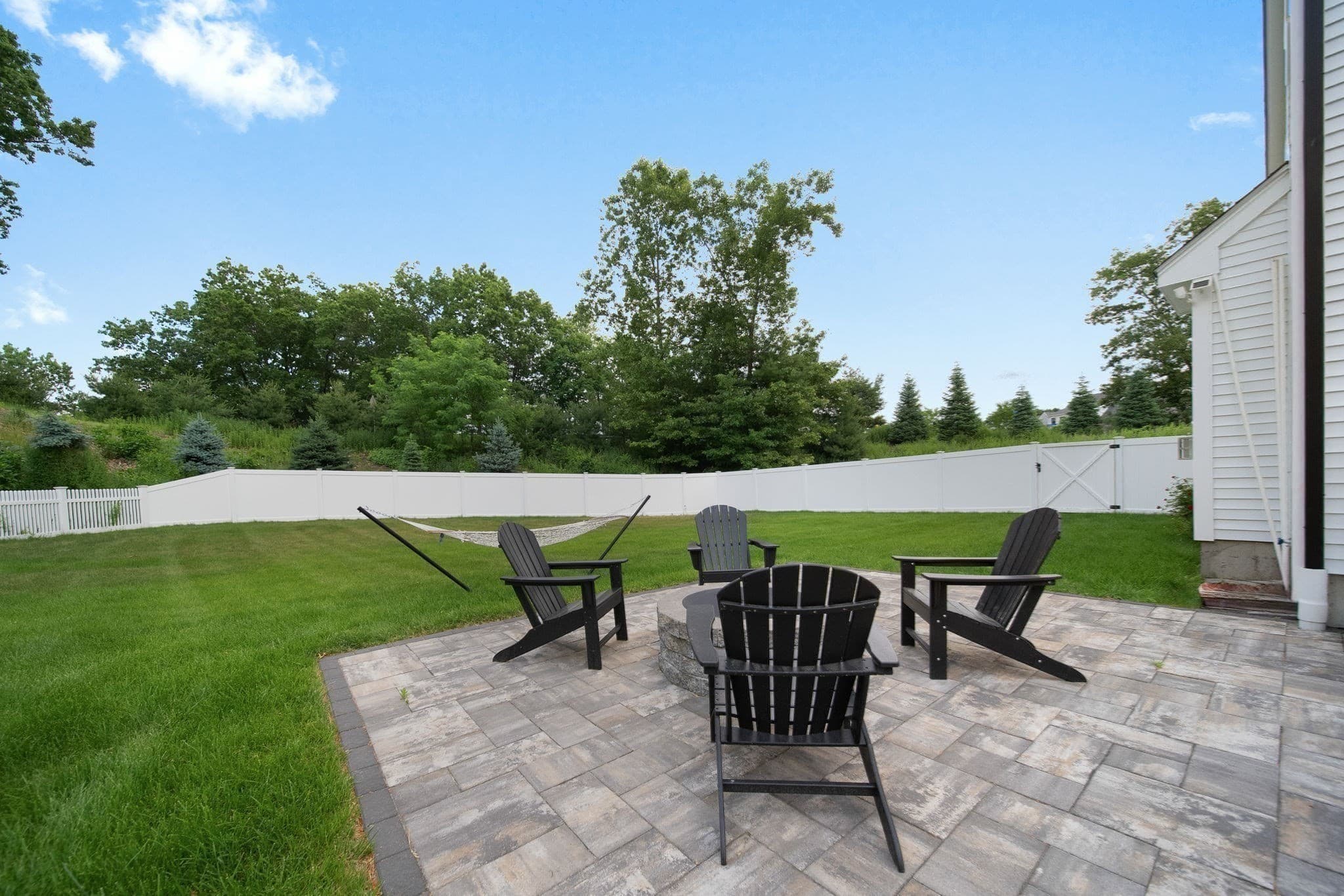 Single Family Residence at 1 Lincoln Ct, Medfield MA 02052, Medfield, photo 32 of 35
