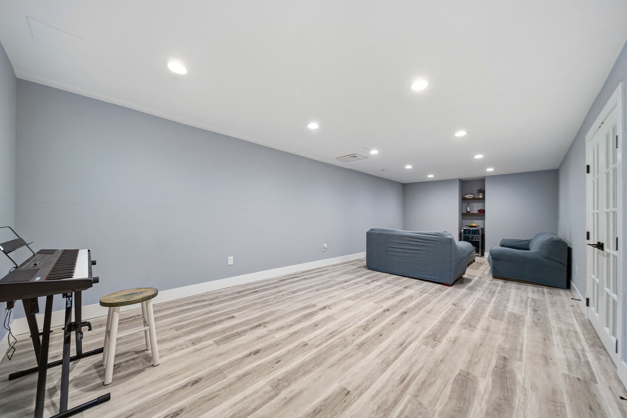 Single Family Residence at 1 Lincoln Ct, Medfield MA 02052, Medfield, photo 31 of 35