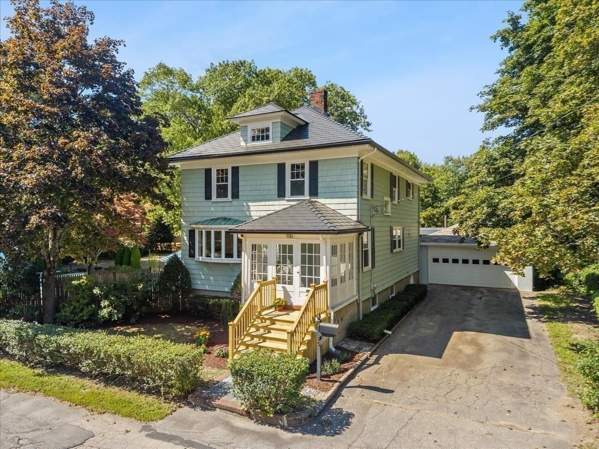 90 Silver St, Randolph MA 02368