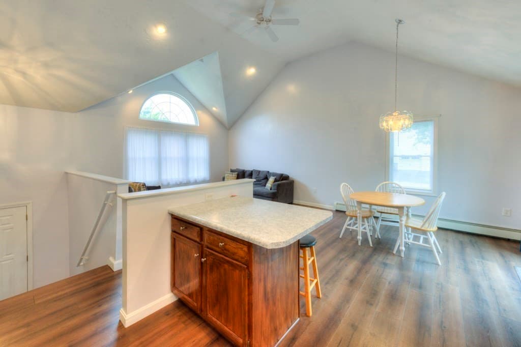 Single Family Residence at 4 Matteo St, Worcester MA 01606, Worcester, photo 7 of 42