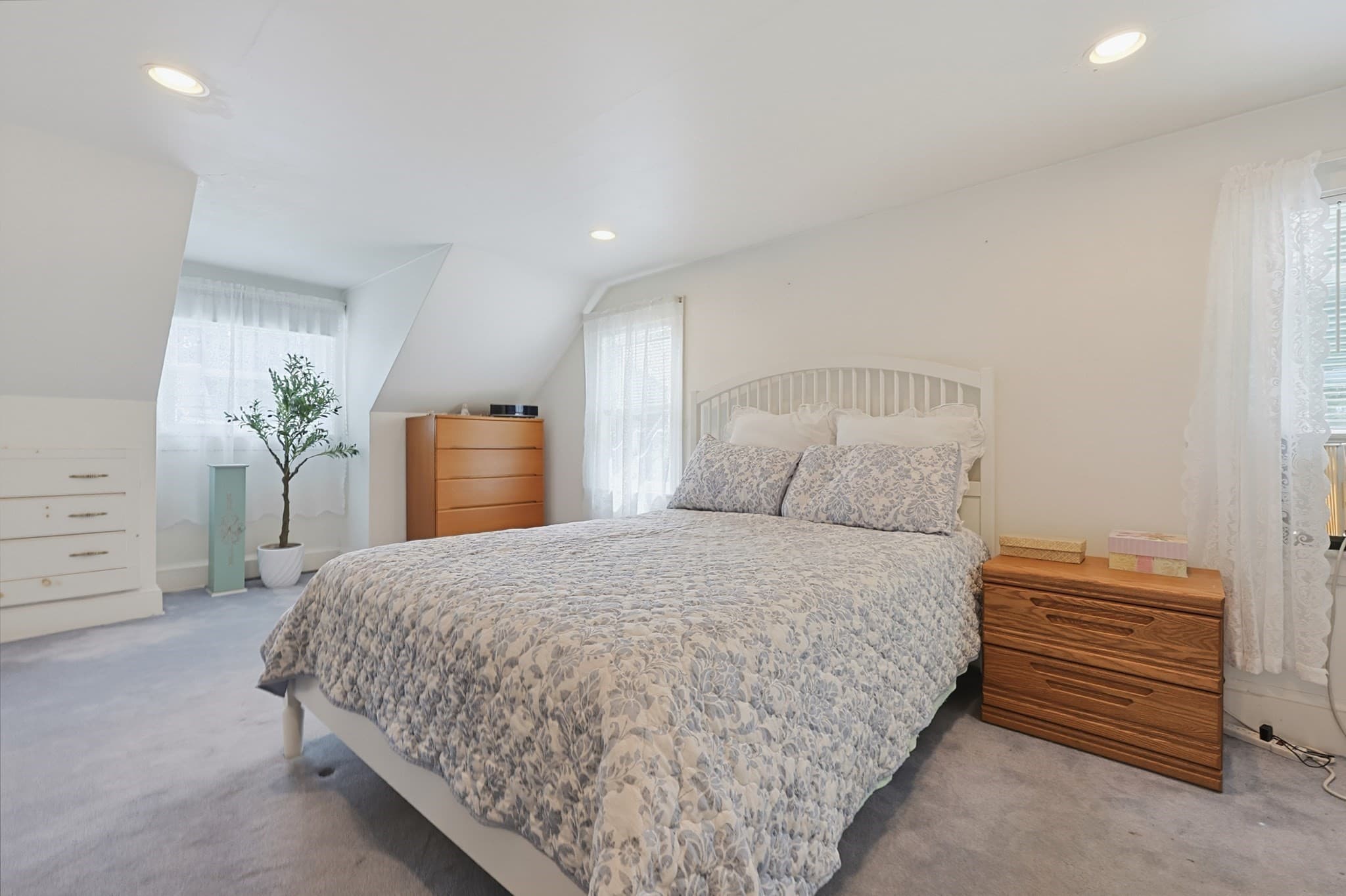 Single Family Residence at 425 Prospect St, Norwood MA 02062, Norwood, photo 22 of 32