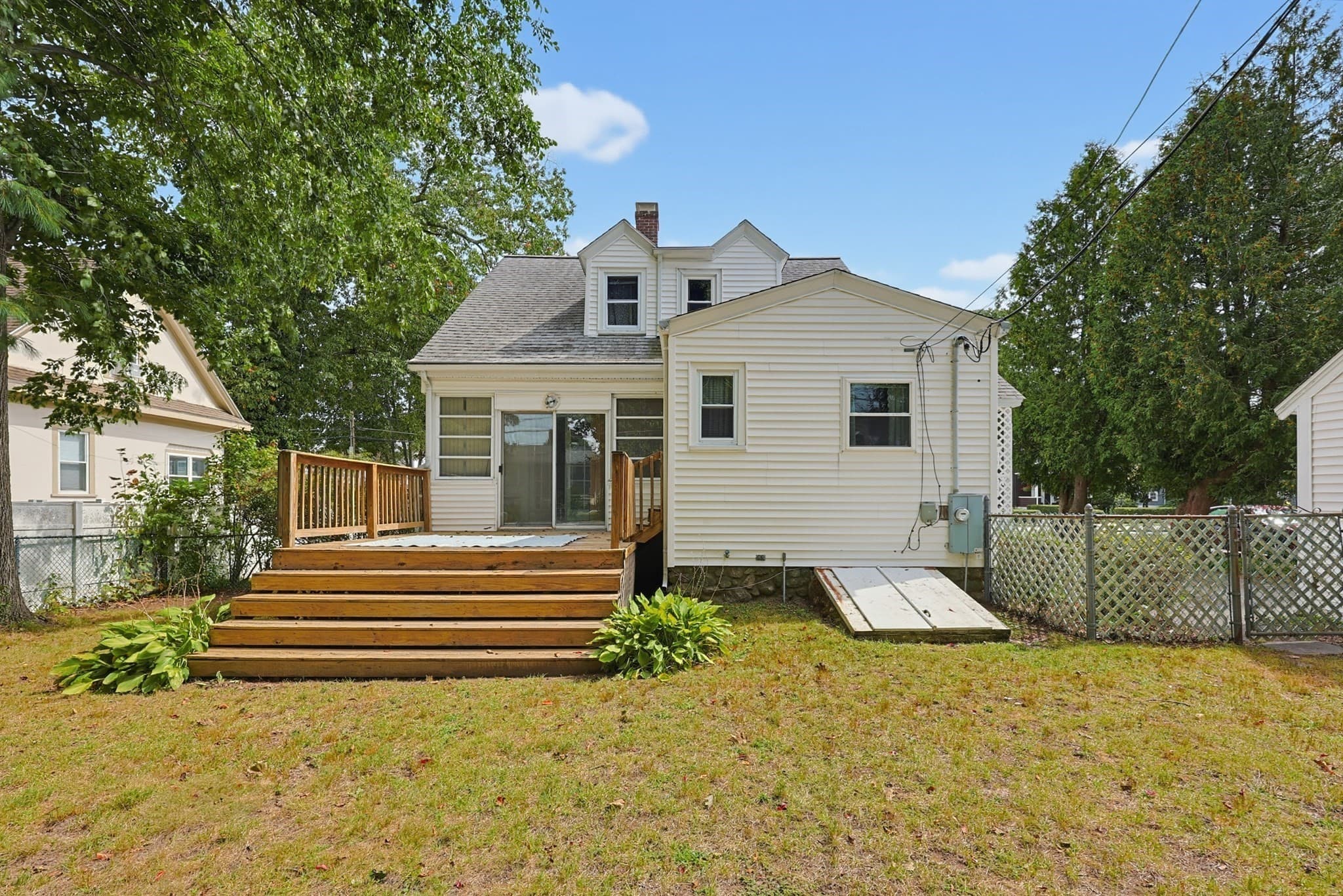 Single Family Residence at 425 Prospect St, Norwood MA 02062, Norwood, photo 30 of 32