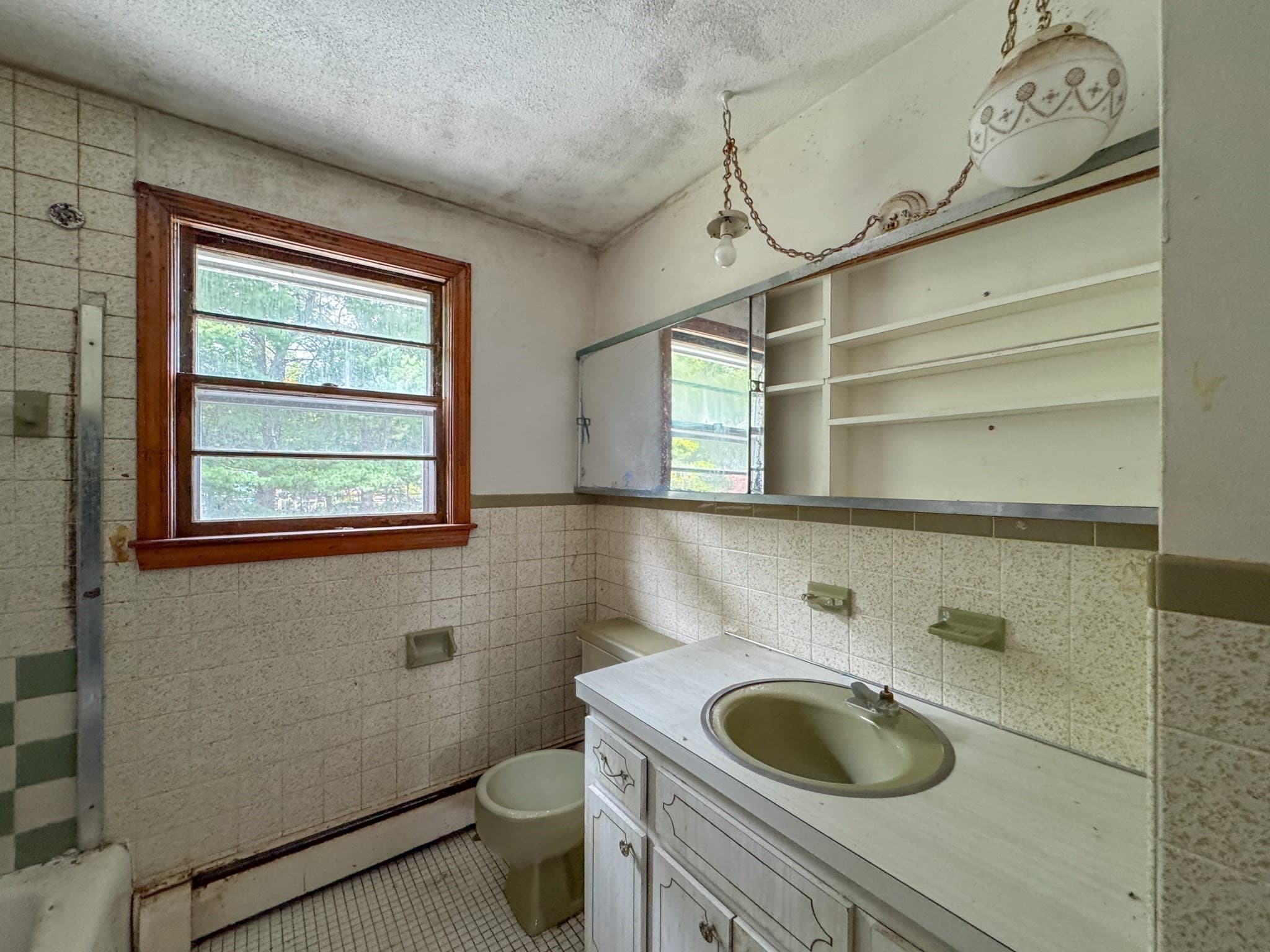 Single Family Residence at 62 Carlisle St, Brockton MA 02302, Brockton, photo 17 of 36