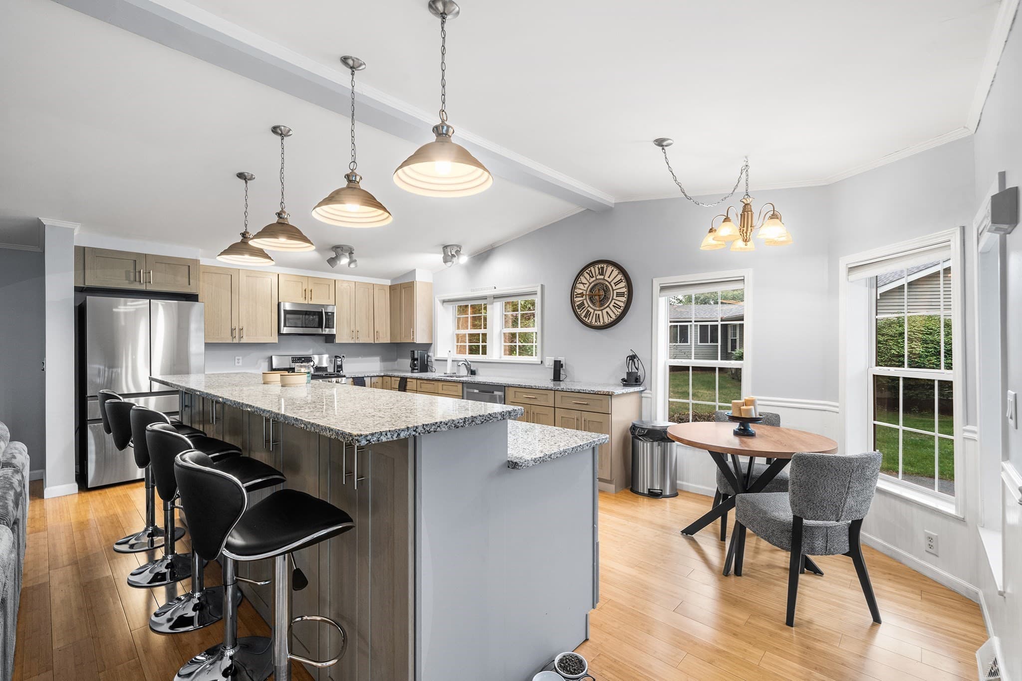 Single Family Residence at 7012 Oak Point Dr., Middleboro MA 02346, Middleboro, photo 6 of 32