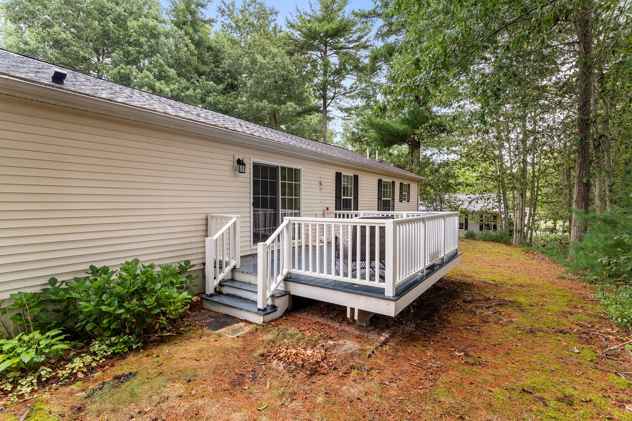 Single Family Residence at 7012 Oak Point Dr., Middleboro MA 02346, Middleboro, photo 28 of 32