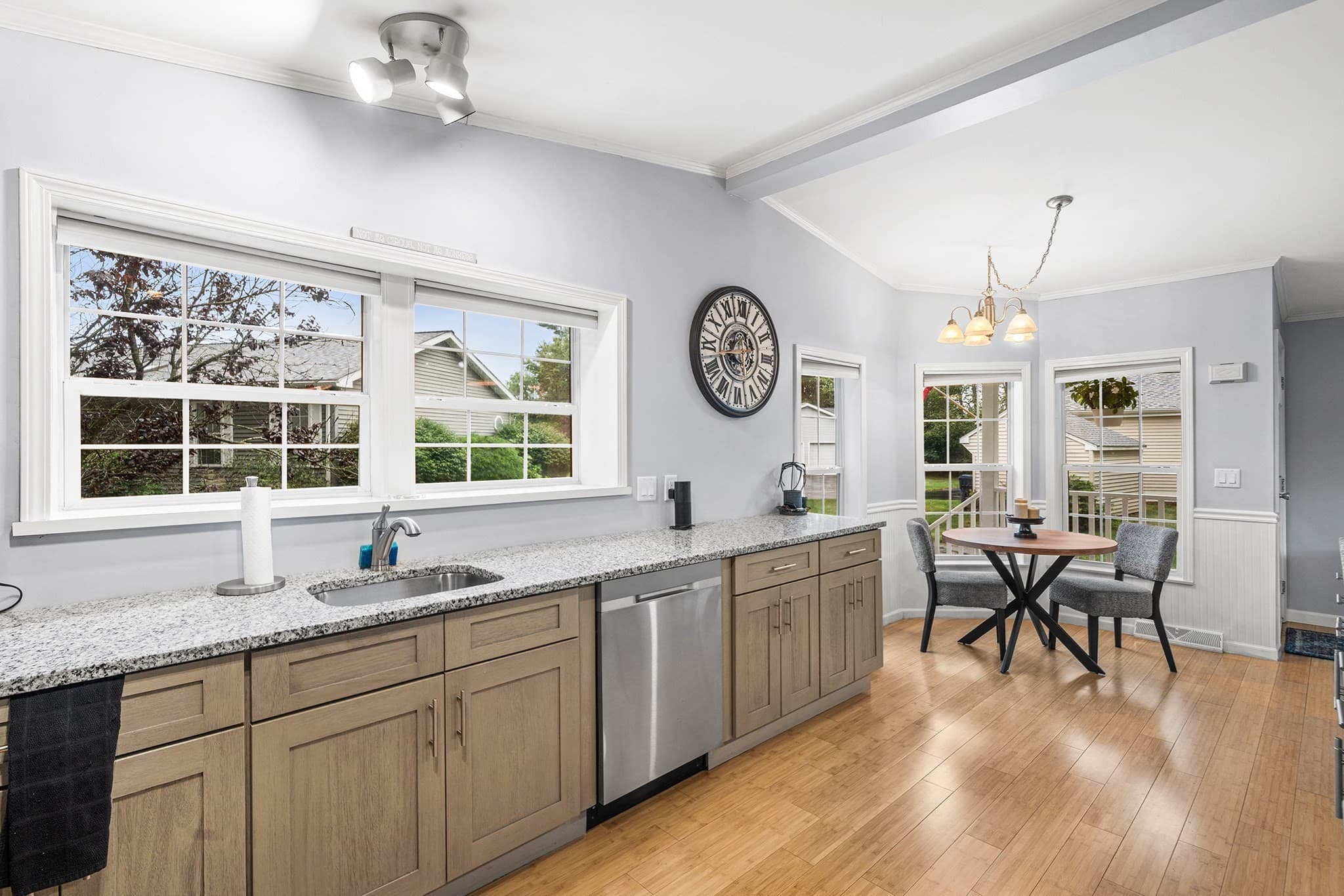 Single Family Residence at 7012 Oak Point Dr., Middleboro MA 02346, Middleboro, photo 11 of 32