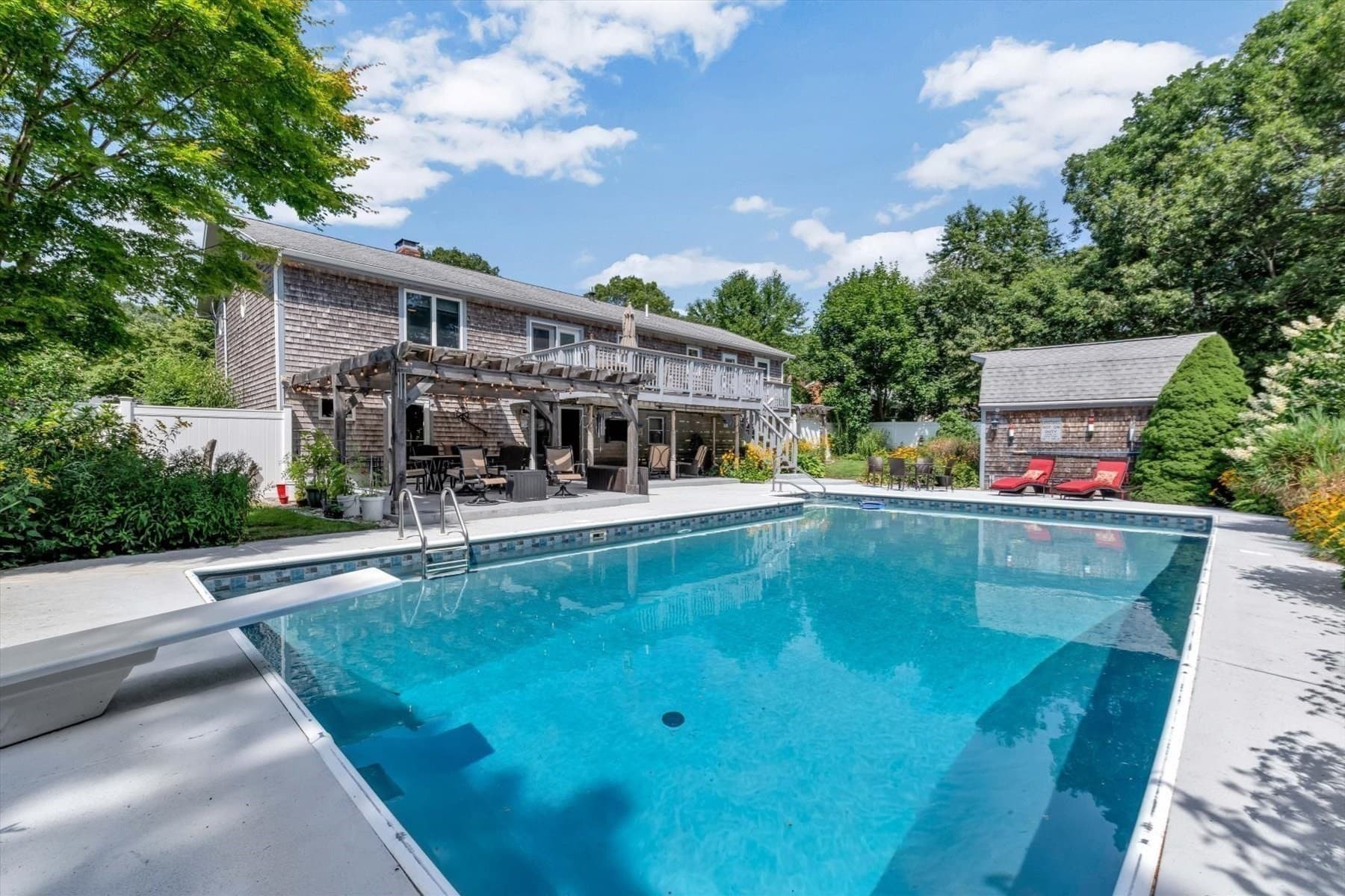 Single Family Residence at 66 Sheaffer Rd, Barnstable MA 02632, Barnstable, photo 2 of 39